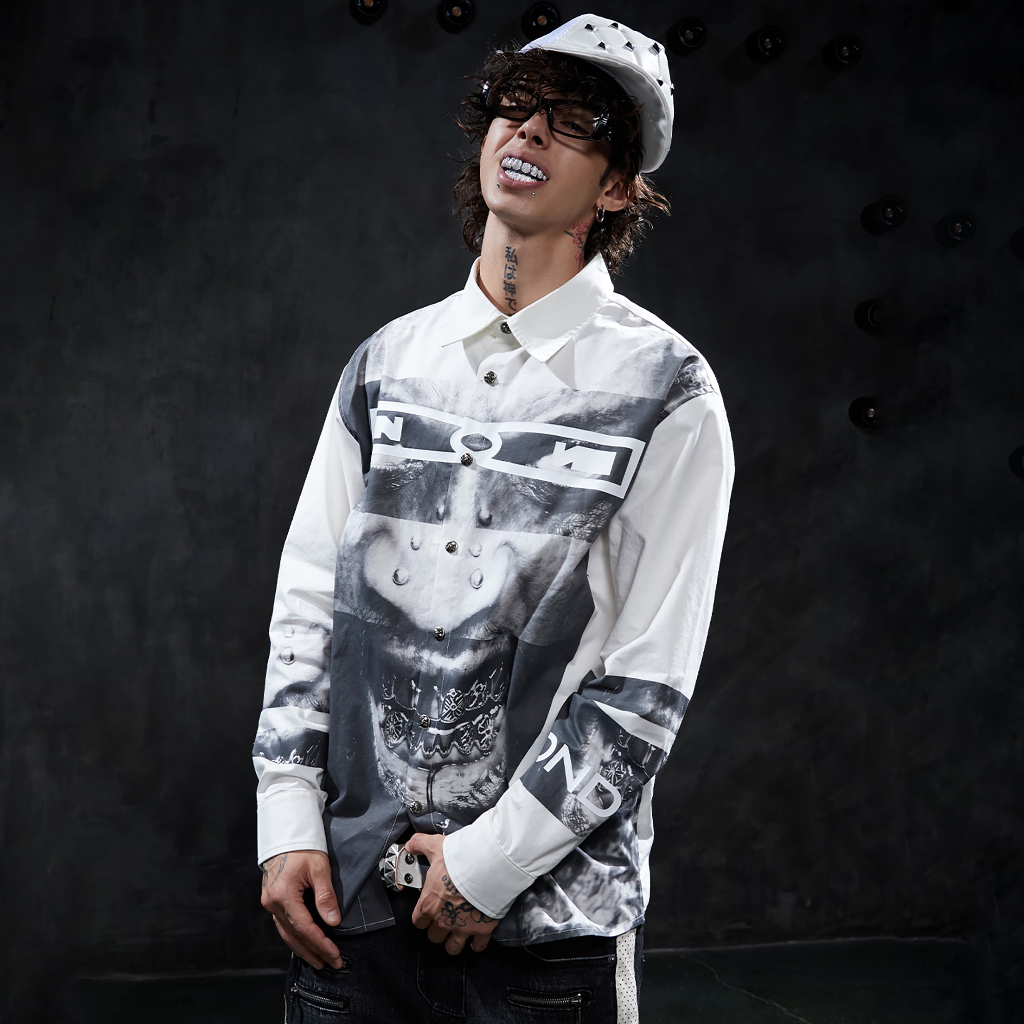 DND4DES Graphic Portrait Long-Sleeve Shirt