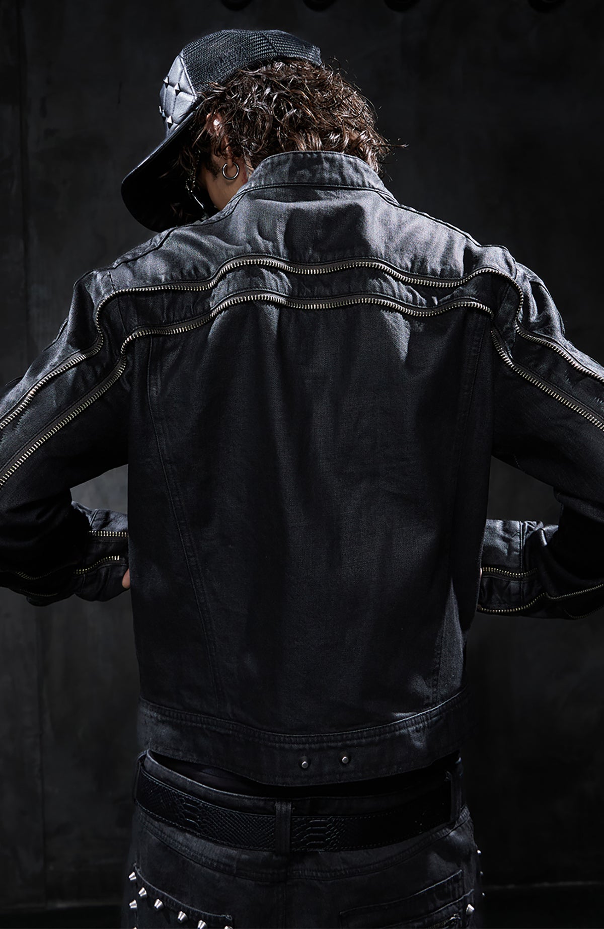 DND4DES Studded Wax-Brushed Zip-Up Denim Jacket
