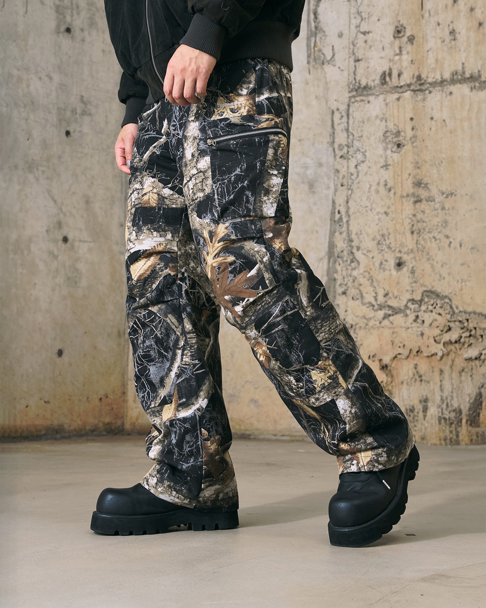 ENSHADOWER Black Camo Multi-pocket Down Pants, premium urban and streetwear designers apparel on PROJECTISR.com, ENSHADOWER