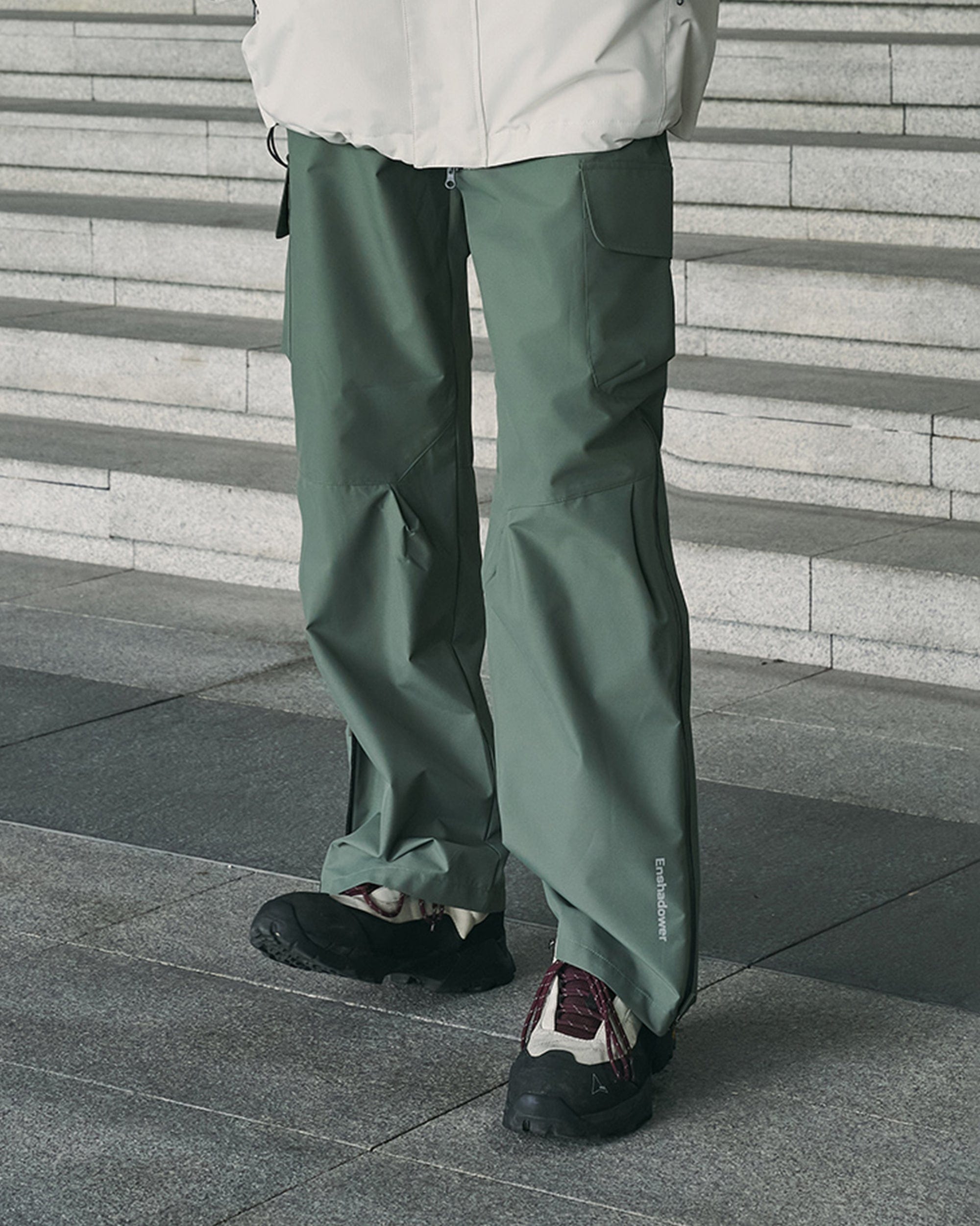 ENSHADOWER Waterproof Pleated Spliced Multi-pocket Pants, premium urban and streetwear designers apparel on PROJECTISR.com, ENSHADOWER