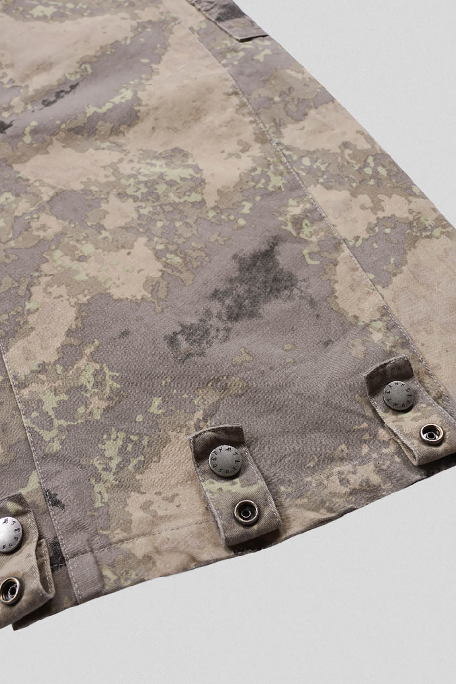 UNDERWATER Multi-Pocket Desert Cargo, premium urban and streetwear designers apparel on PROJECTISR.com, UNDERWATER
