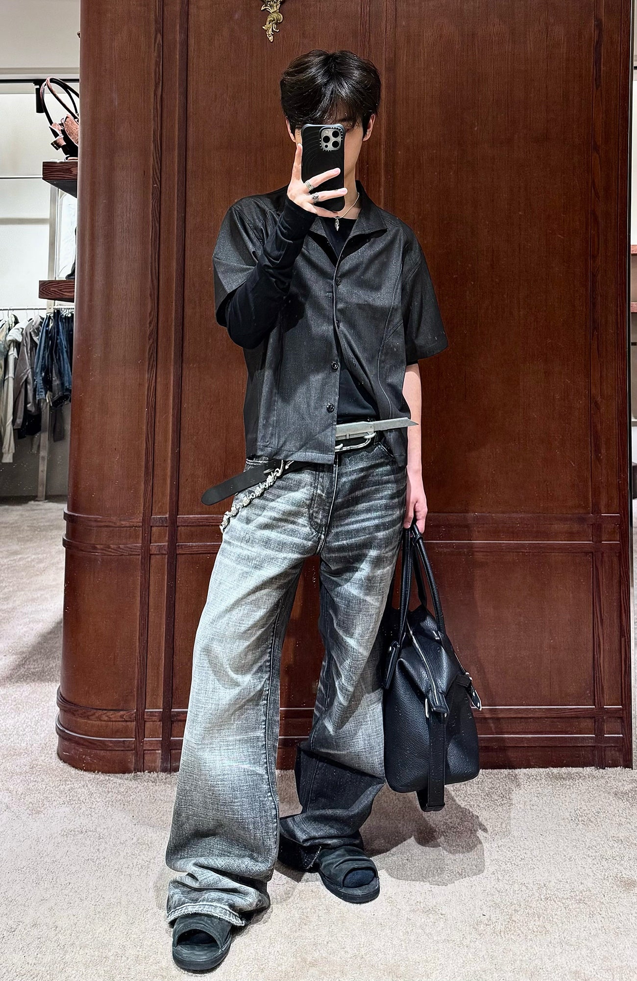 REBEL WAVE Contrast Split Whiskering Wash Jeans