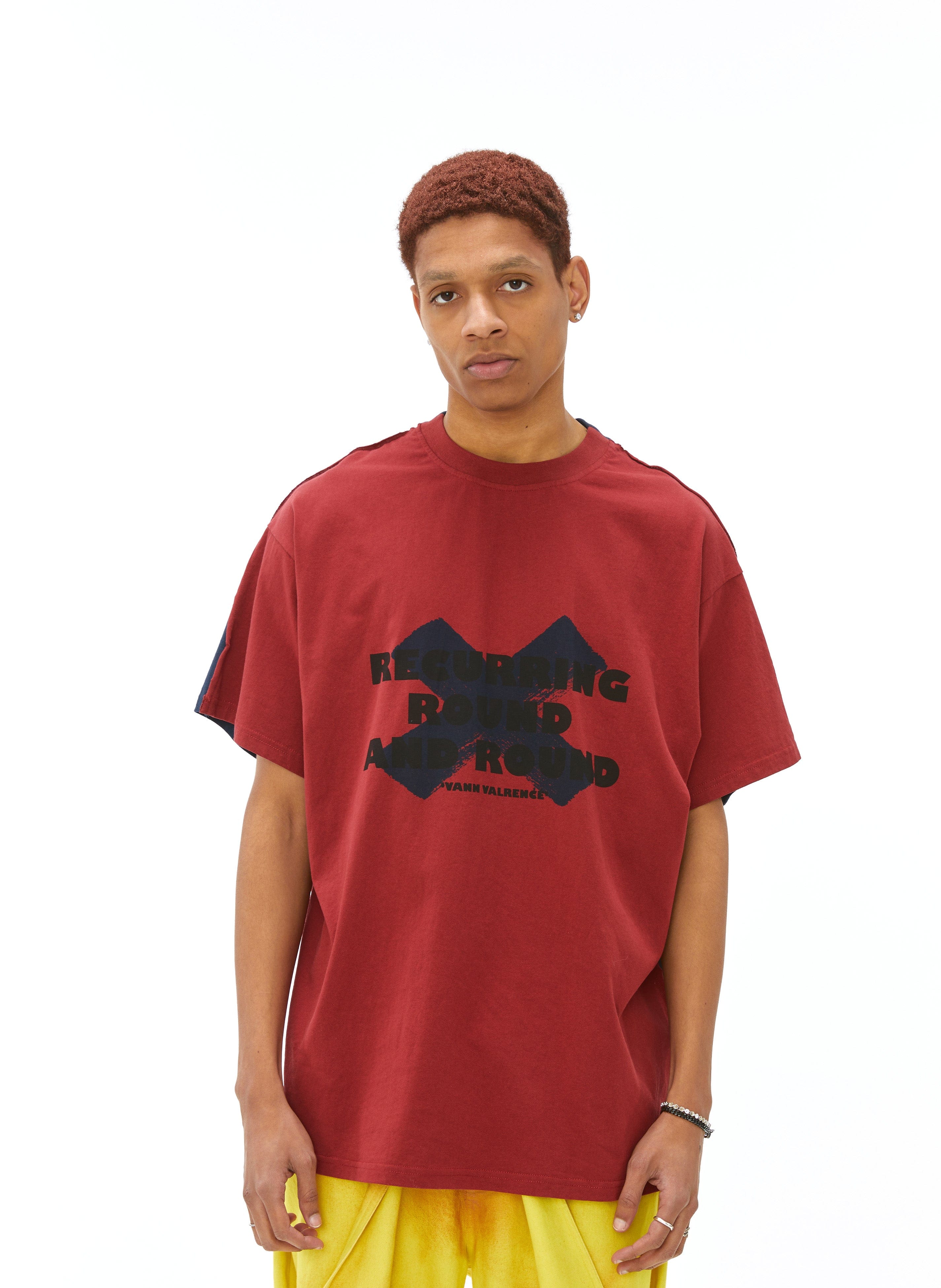VANN VALRENCE Contrast Split Graphic T-Shirt
