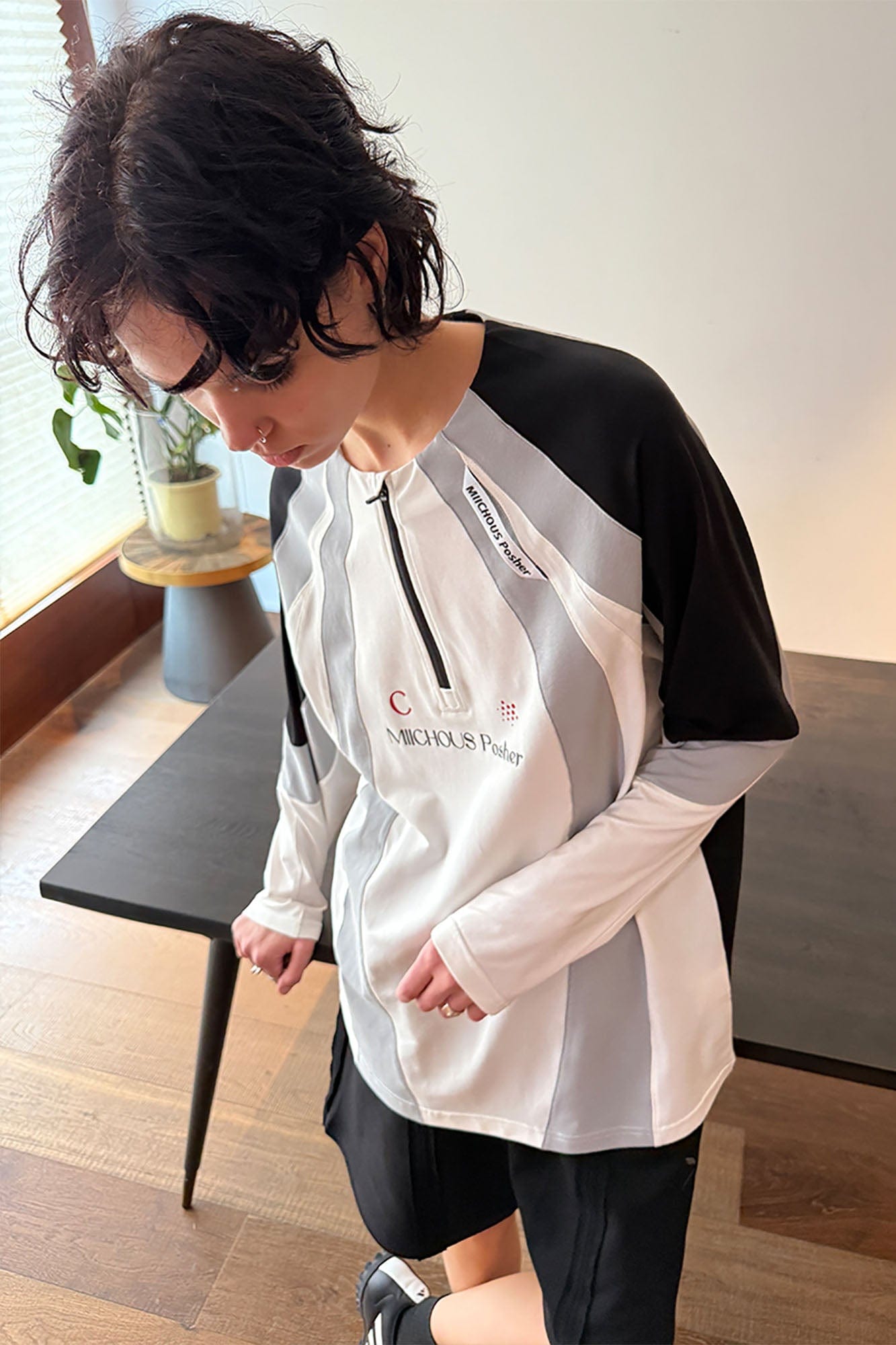 MIICHOUS Arc Contrast Panel Raglan UV Protection Long-Sleeve Tee