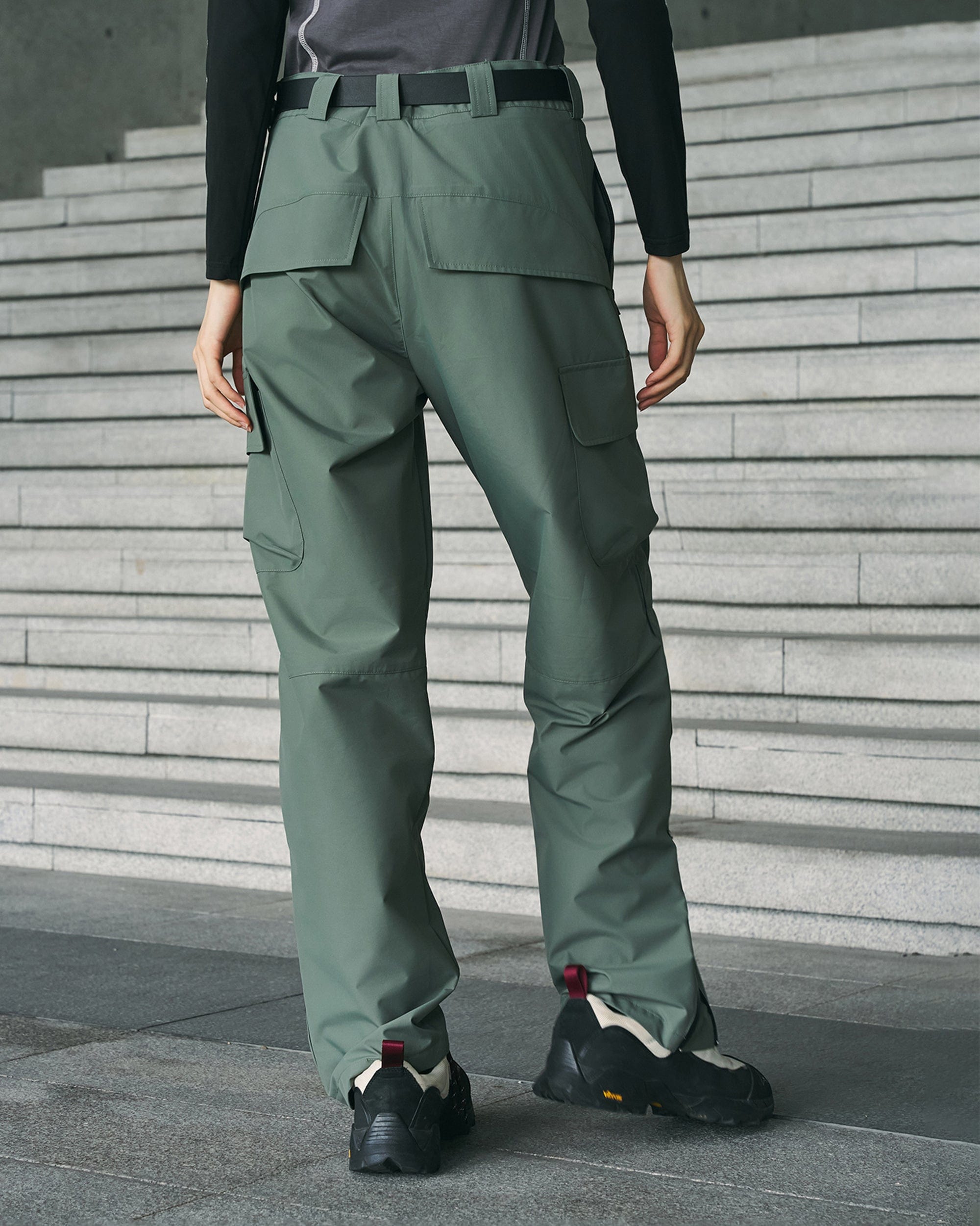 ENSHADOWER Waterproof Pleated Spliced Multi-pocket Pants, premium urban and streetwear designers apparel on PROJECTISR.com, ENSHADOWER