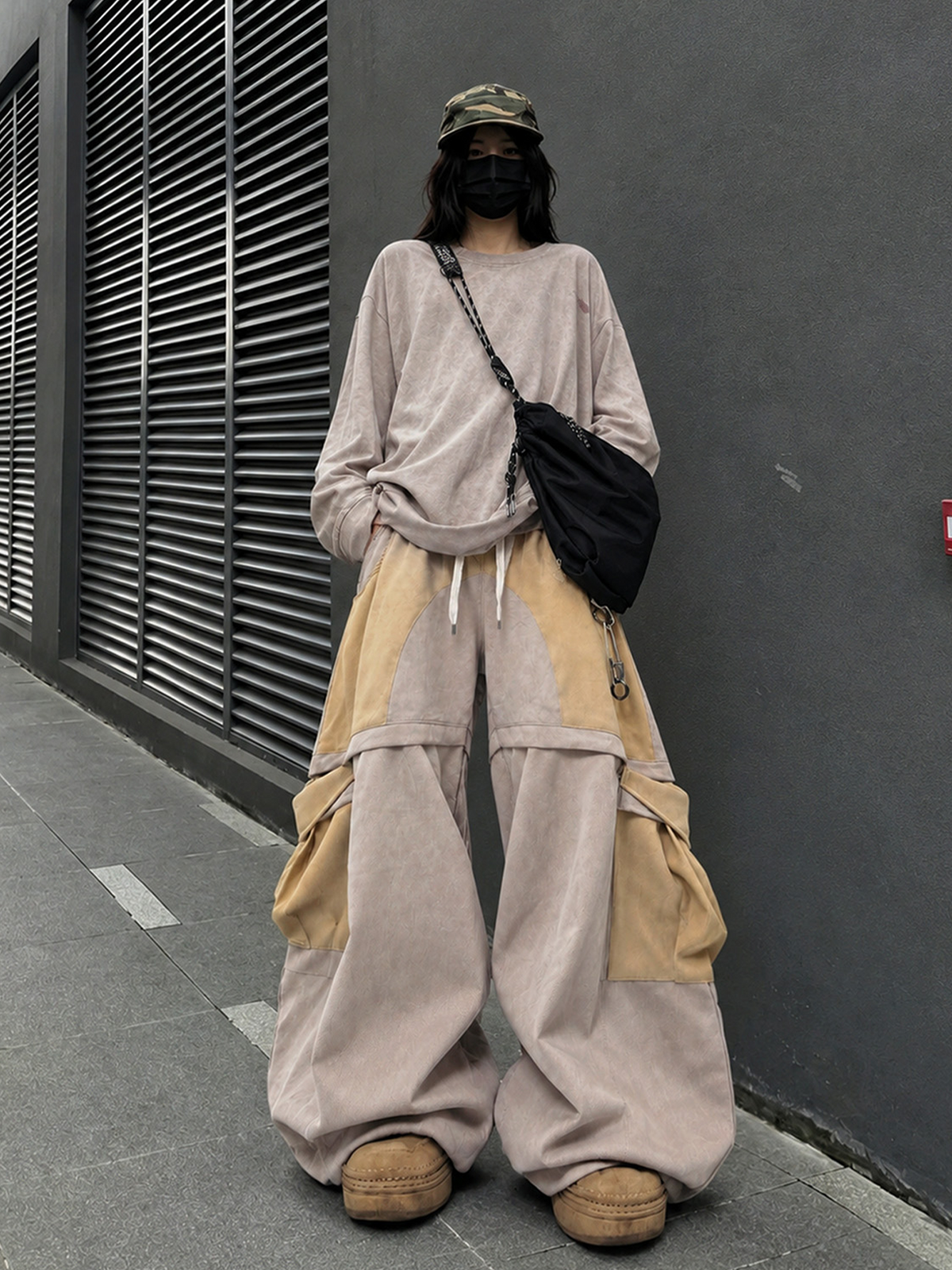 UUCSCC Spliced Large-Pocket Wide-Leg Curved Pants