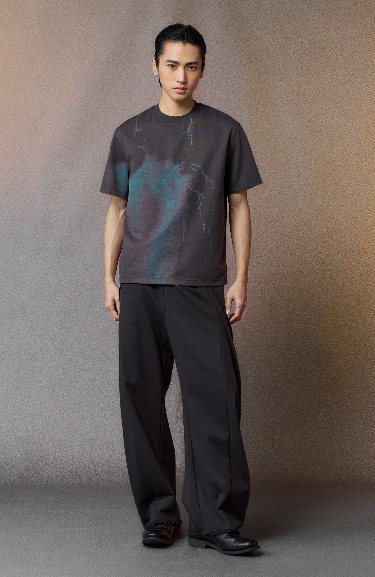 ALVNG AR ANTS Curved-Leg Pleated Raw-Hem Sweatpants, premium urban and streetwear designers apparel on PROJECTISR.com, ALVNG AR ANTS