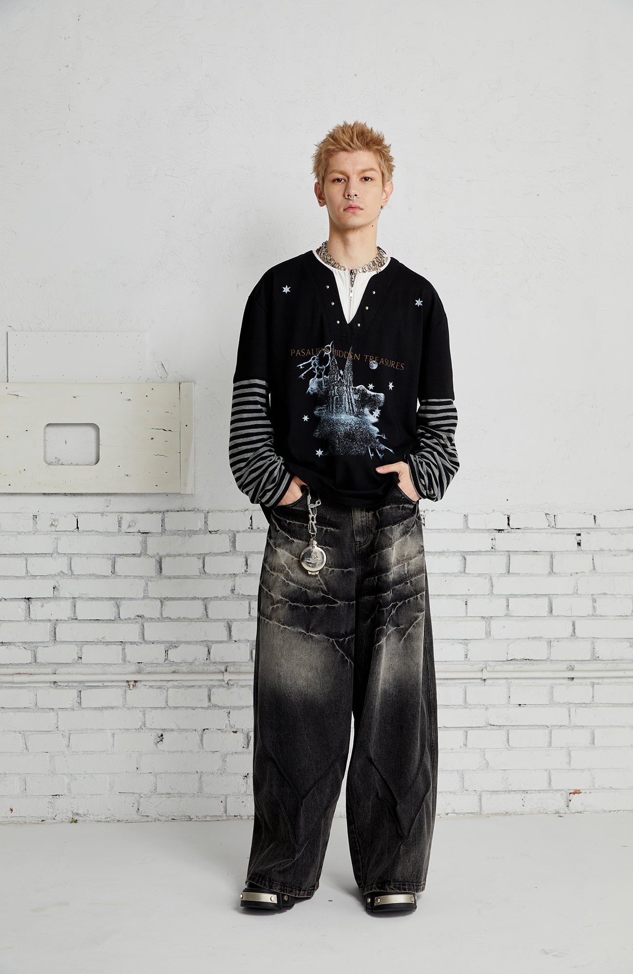 PASET Layered Stripe Graphic Long-Sleeve Tee
