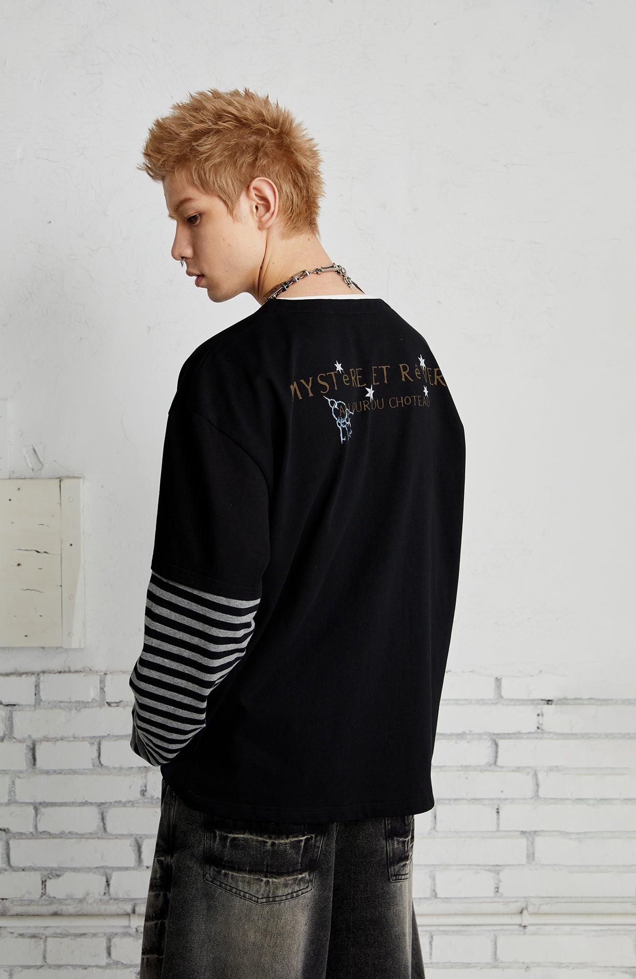 PASET Layered Stripe Graphic Long-Sleeve Tee