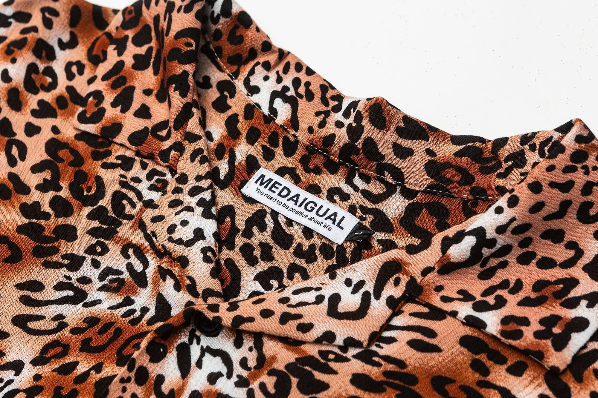 ME DA IGUAL Classic Leopard Full-Print Half Shirt, premium urban and streetwear designers apparel on PROJECTISR.com, ME DA IGUAL