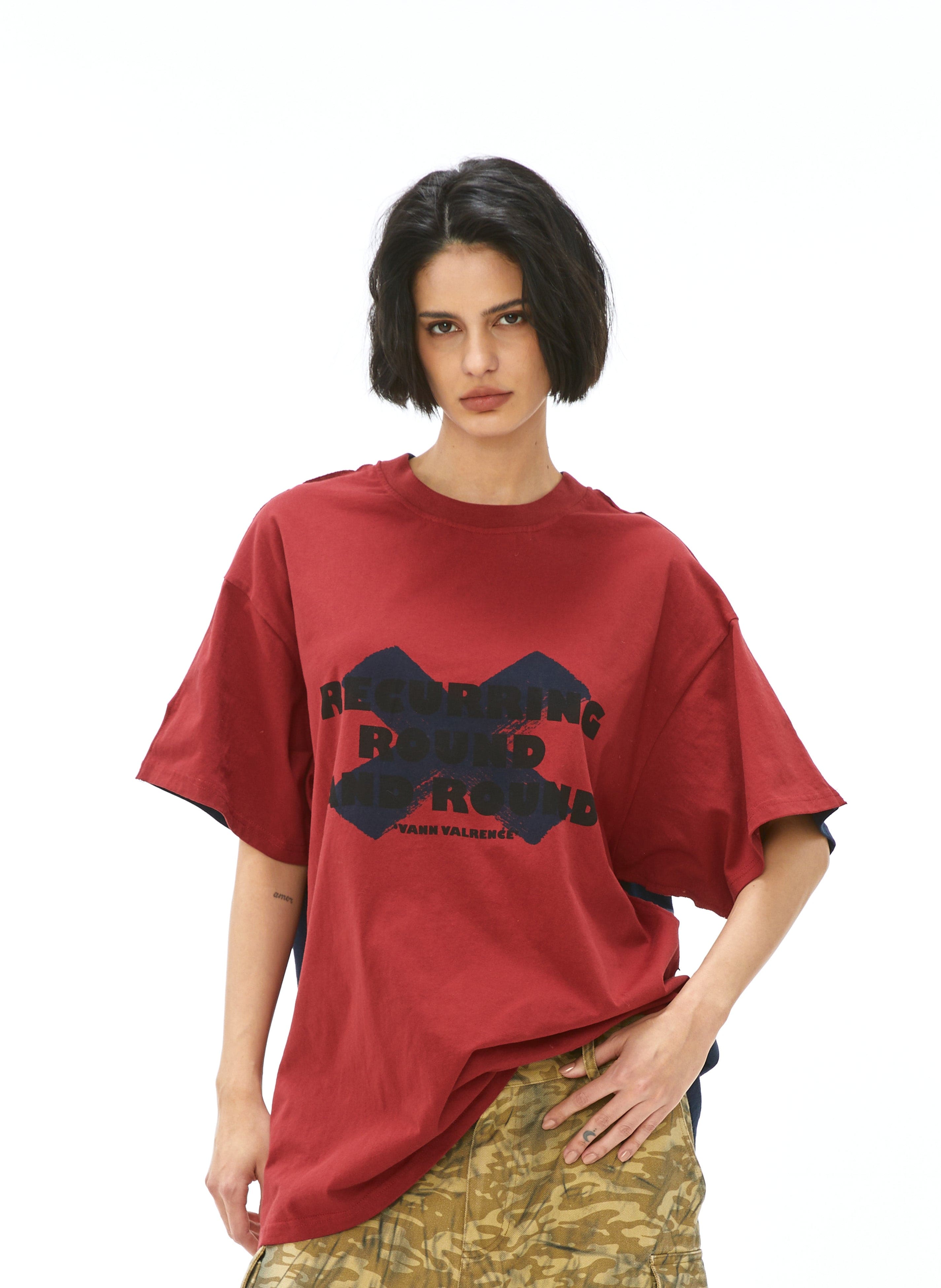 VANN VALRENCE Contrast Split Graphic T-Shirt