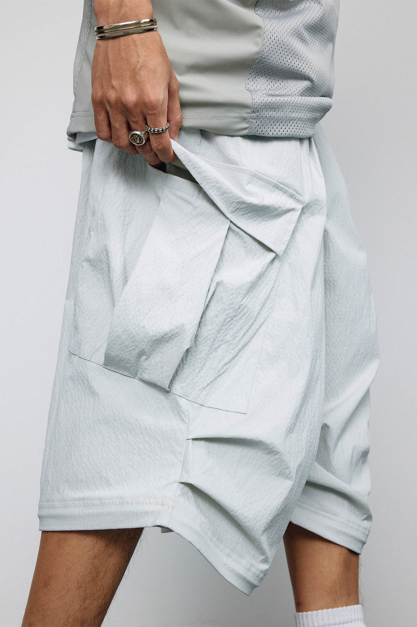 BANANA CLUB Crinkled Multi-Pocket Detachable Cargo Pants, premium urban and streetwear designers apparel on PROJECTISR.com, BANANA CLUB