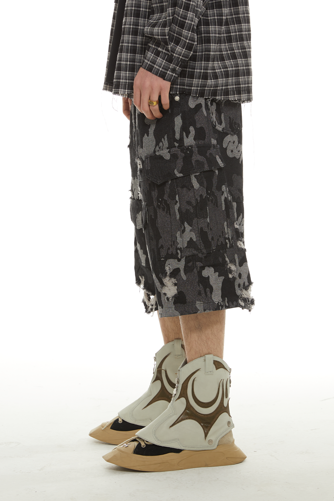 PASET Retro Distressed Camo Cargo Shorts