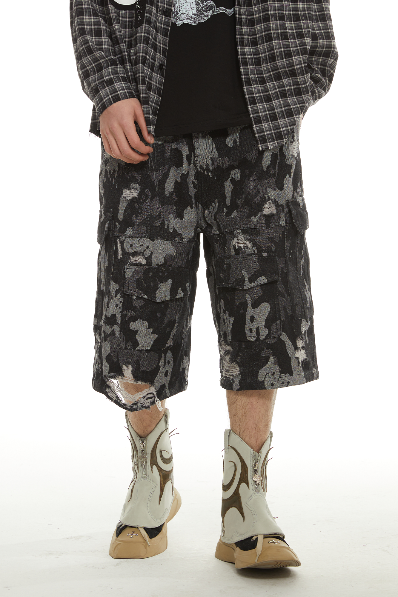 PASET Retro Distressed Camo Cargo Shorts