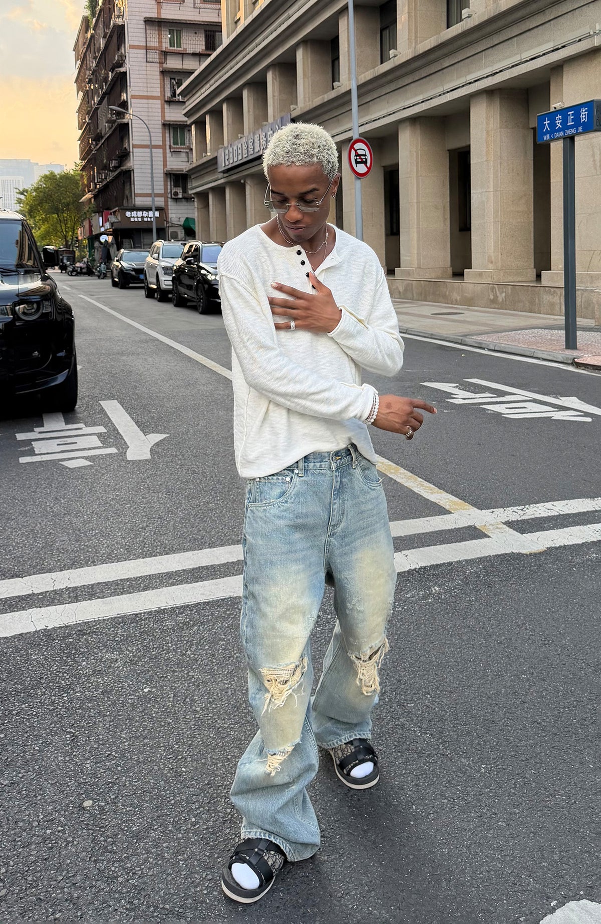 STEEPC Patchwork Washed Distressed Straight-Leg Jeans