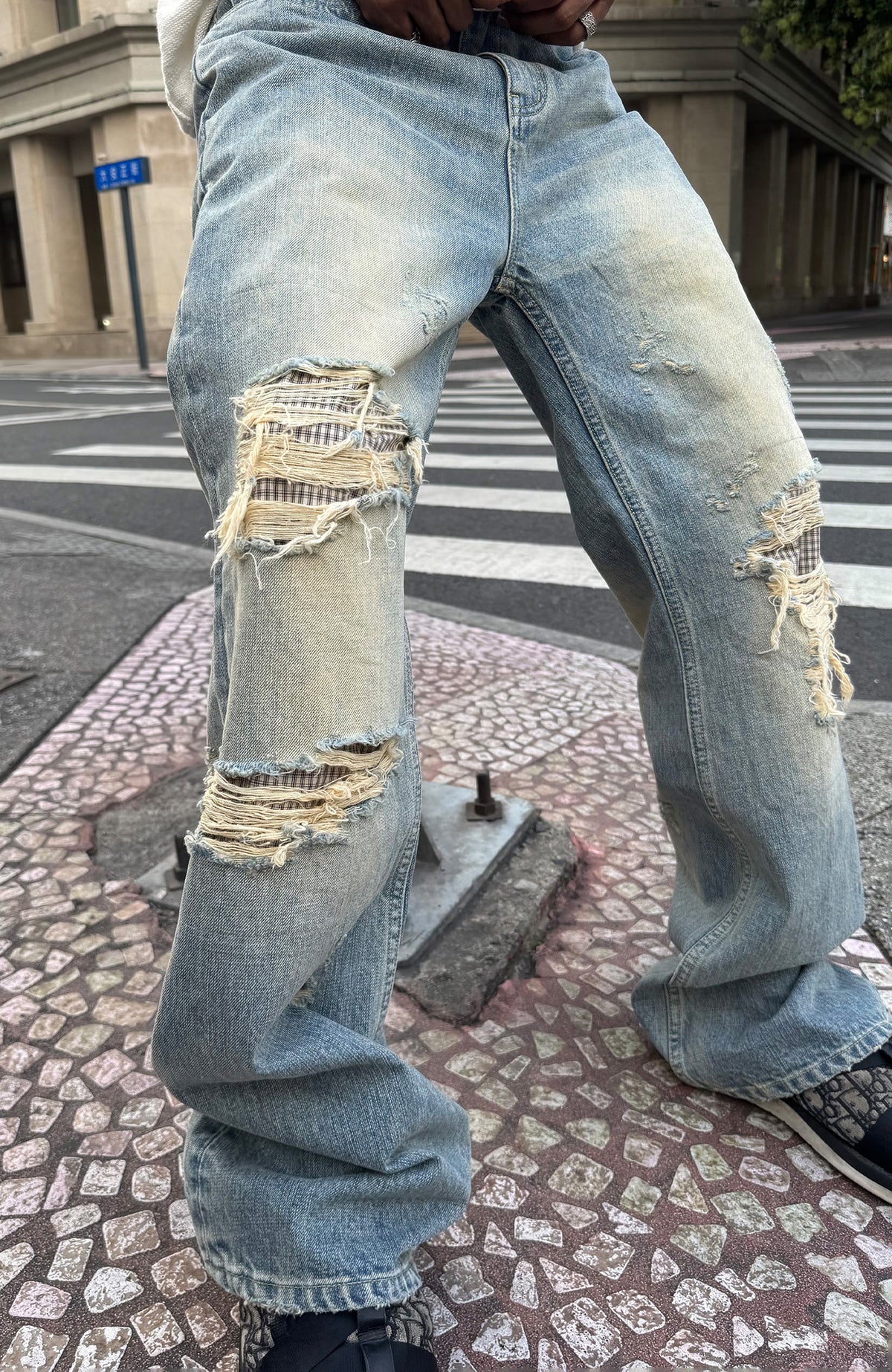 STEEPC Patchwork Washed Distressed Straight-Leg Jeans