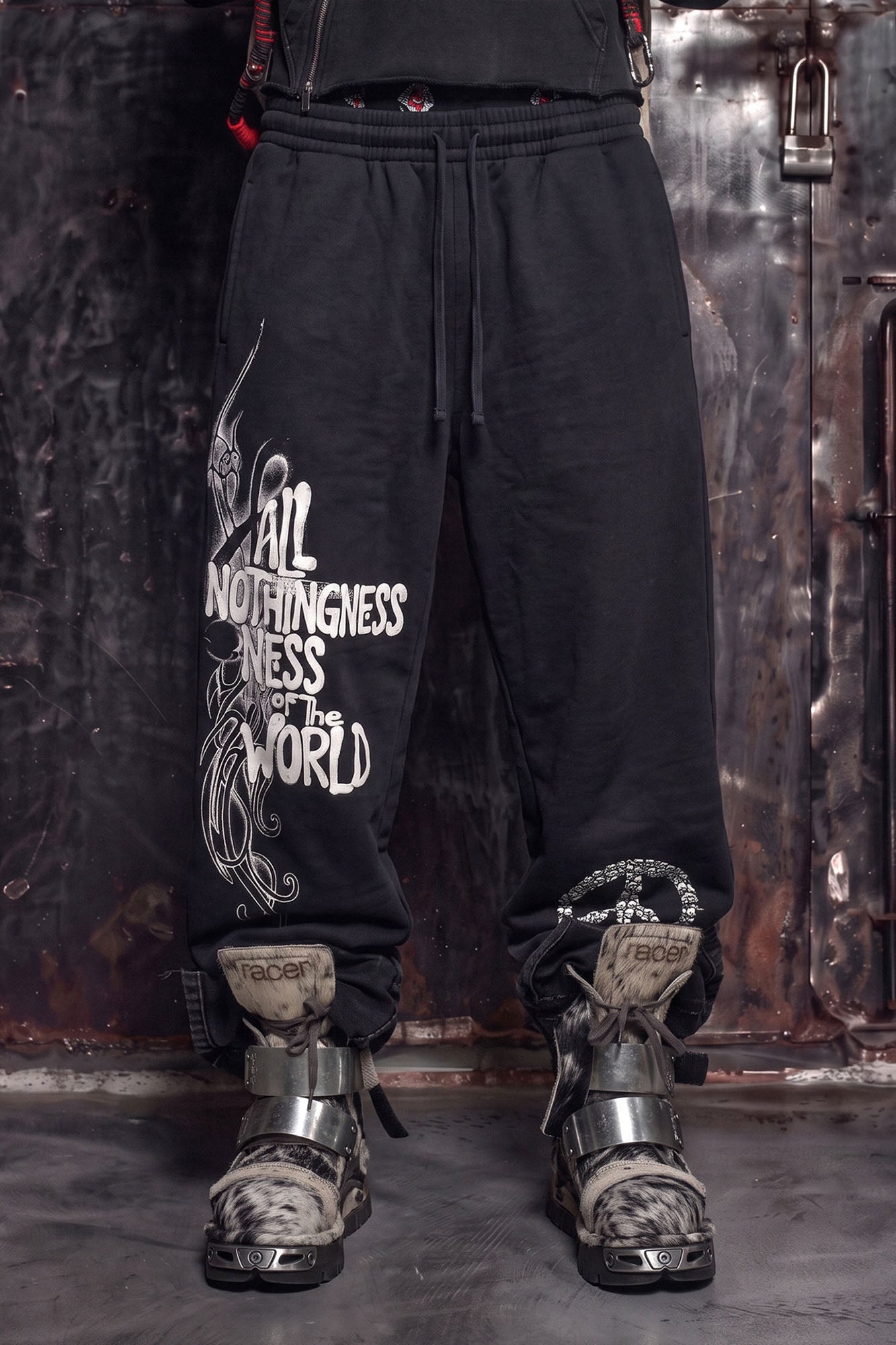 NOTHINGNESS WORLD Graffiti Script Baggy Sweatpants