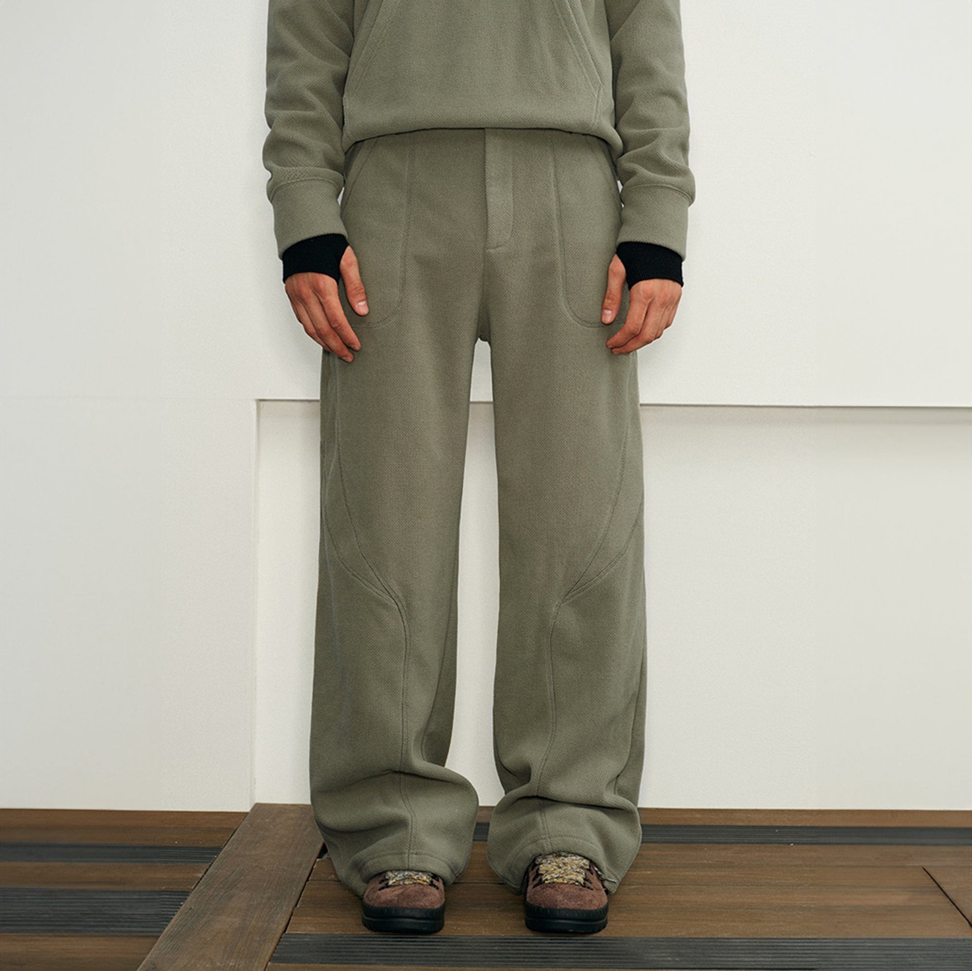 KREATE Curved Seam Thermal Wide-Leg Pants, premium urban and streetwear designers apparel on PROJECTISR.com, KREATE
