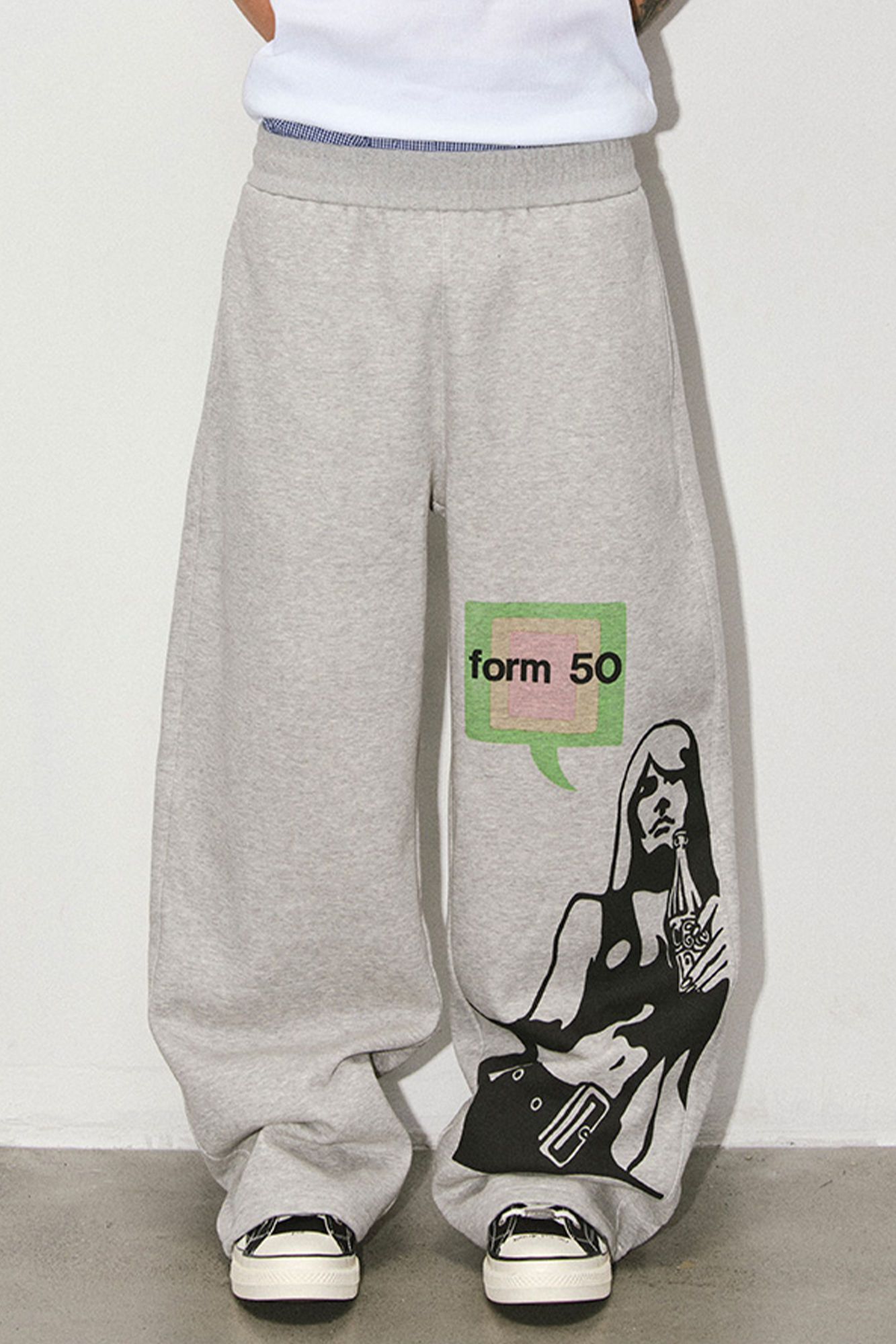 NOVACAM Portrait Graphic Curved Wide-Leg Sweatpants