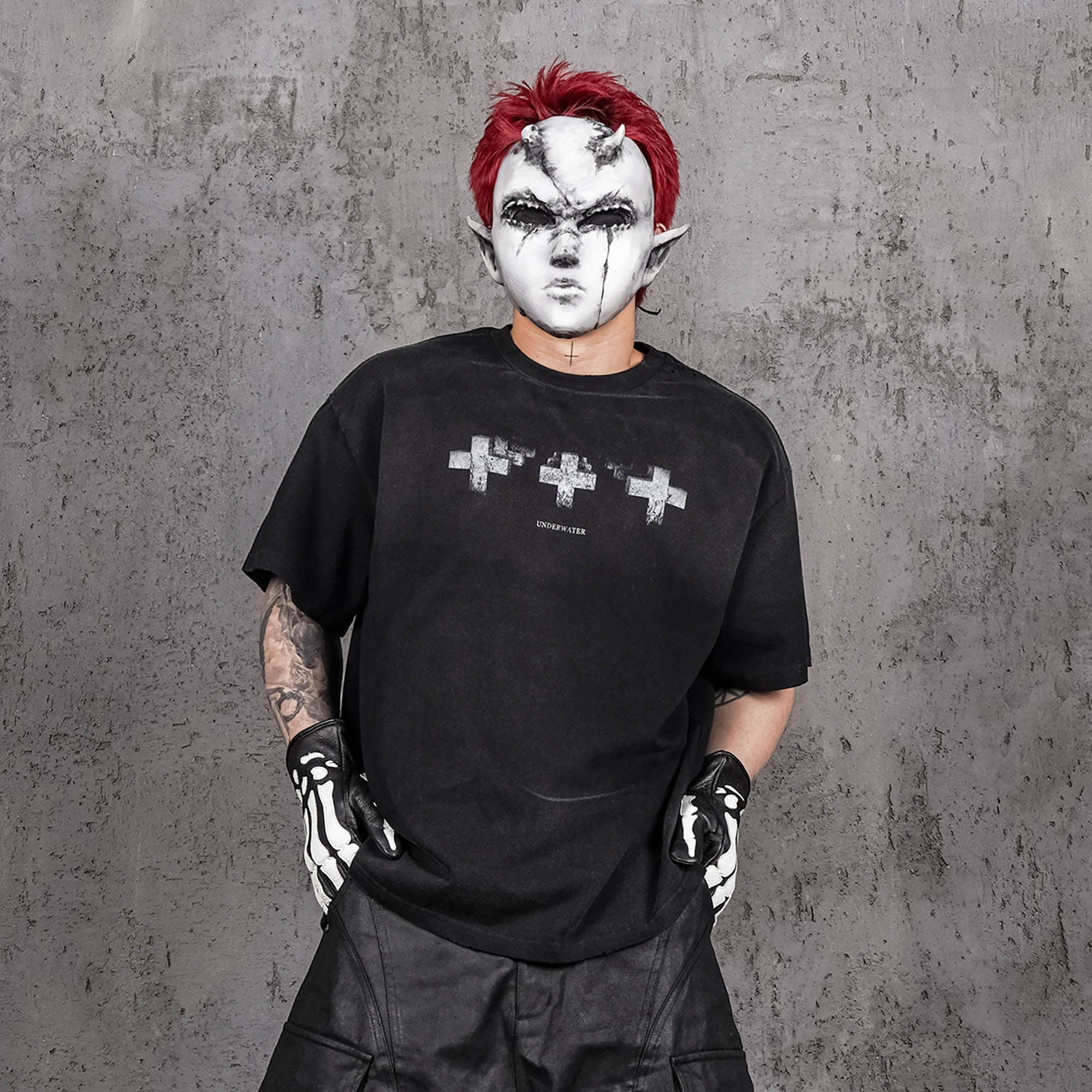 UNDERWATER Distressed Cross Tomb T-Shirt