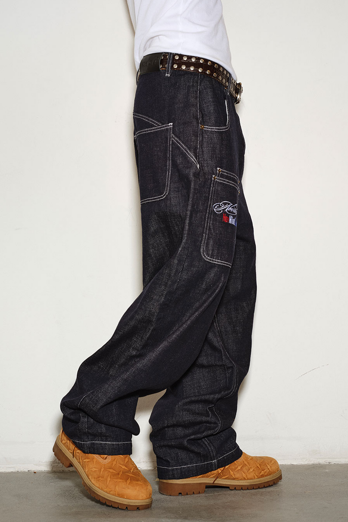 NOVACAM Retro Embroidered Logo Curved Raw Selvedge Jeans