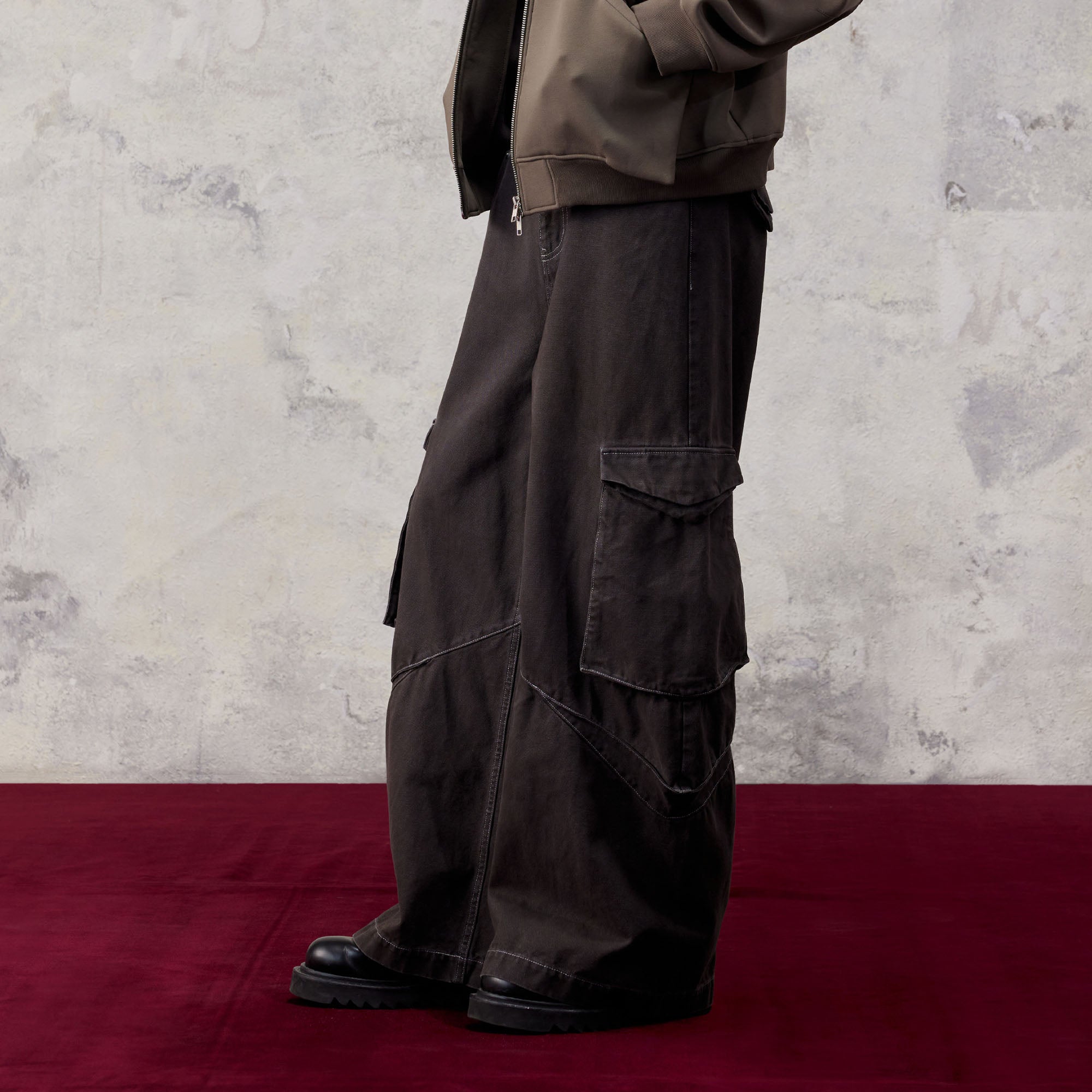 ALVNG AR ANTS Washed Big Pockets Wide-Leg Cargo Pants