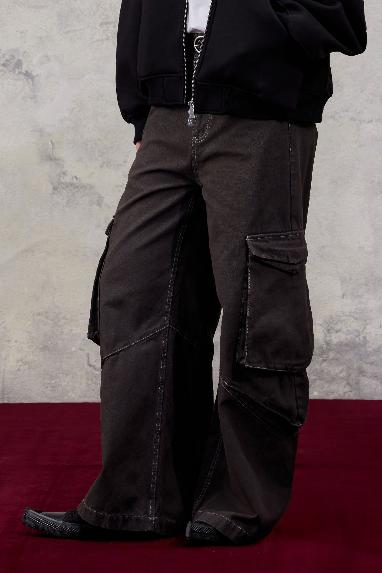 ALVNG AR ANTS Washed Big Pockets Wide-Leg Cargo Pants