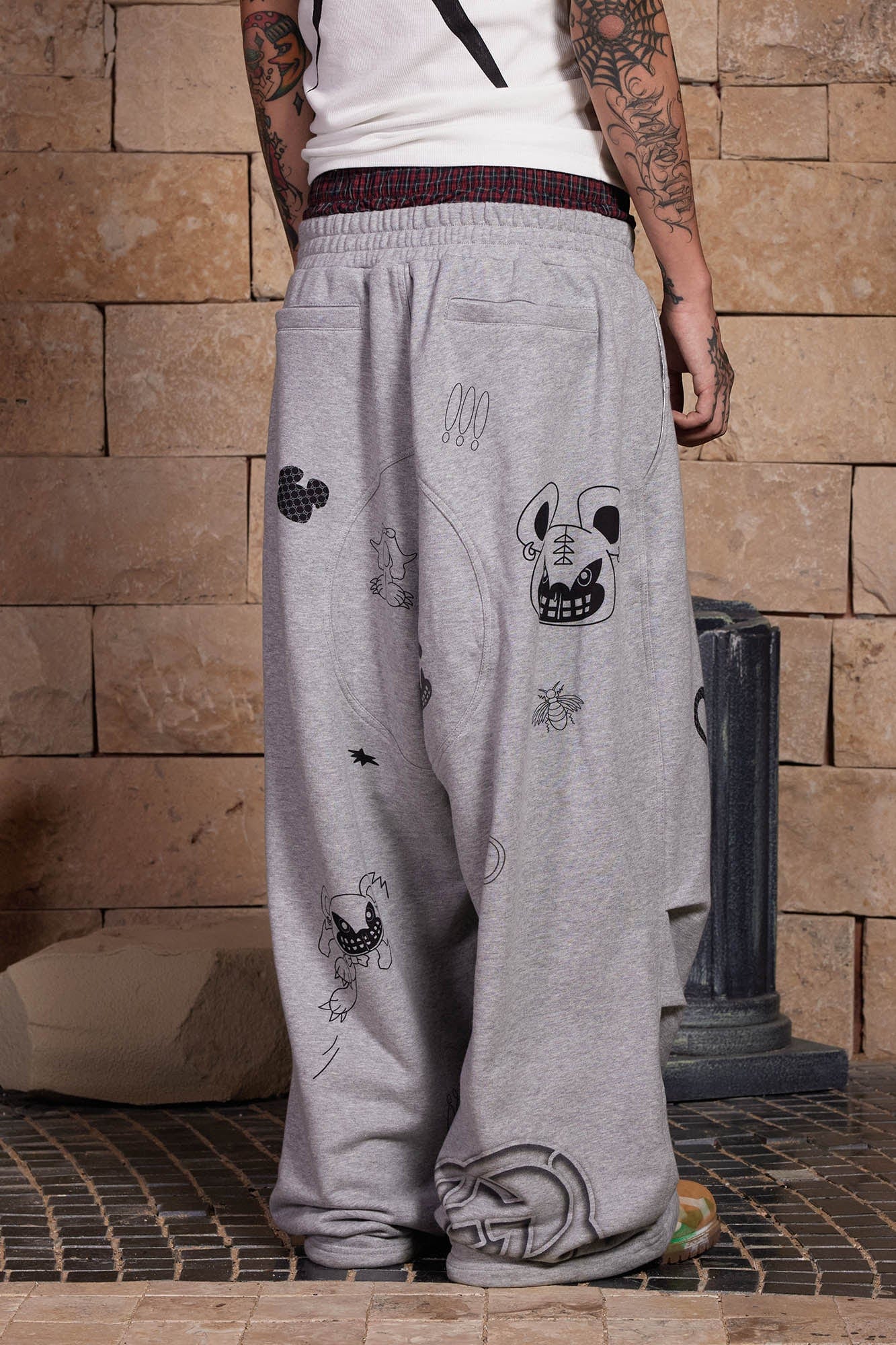 DND4DES Graffiti Crinkled Wide-Leg Sweatpants, premium urban and streetwear designers apparel on PROJECTISR.com, DND4DES