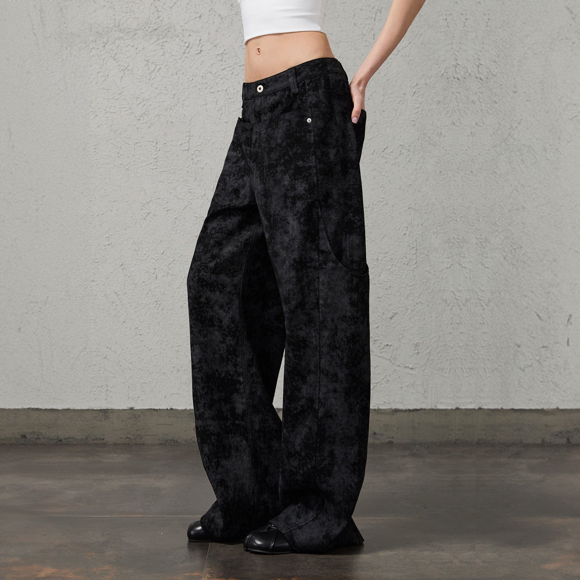 ORGANIC EMOTION Big-Pocket Paneled Wide-Leg Jeans