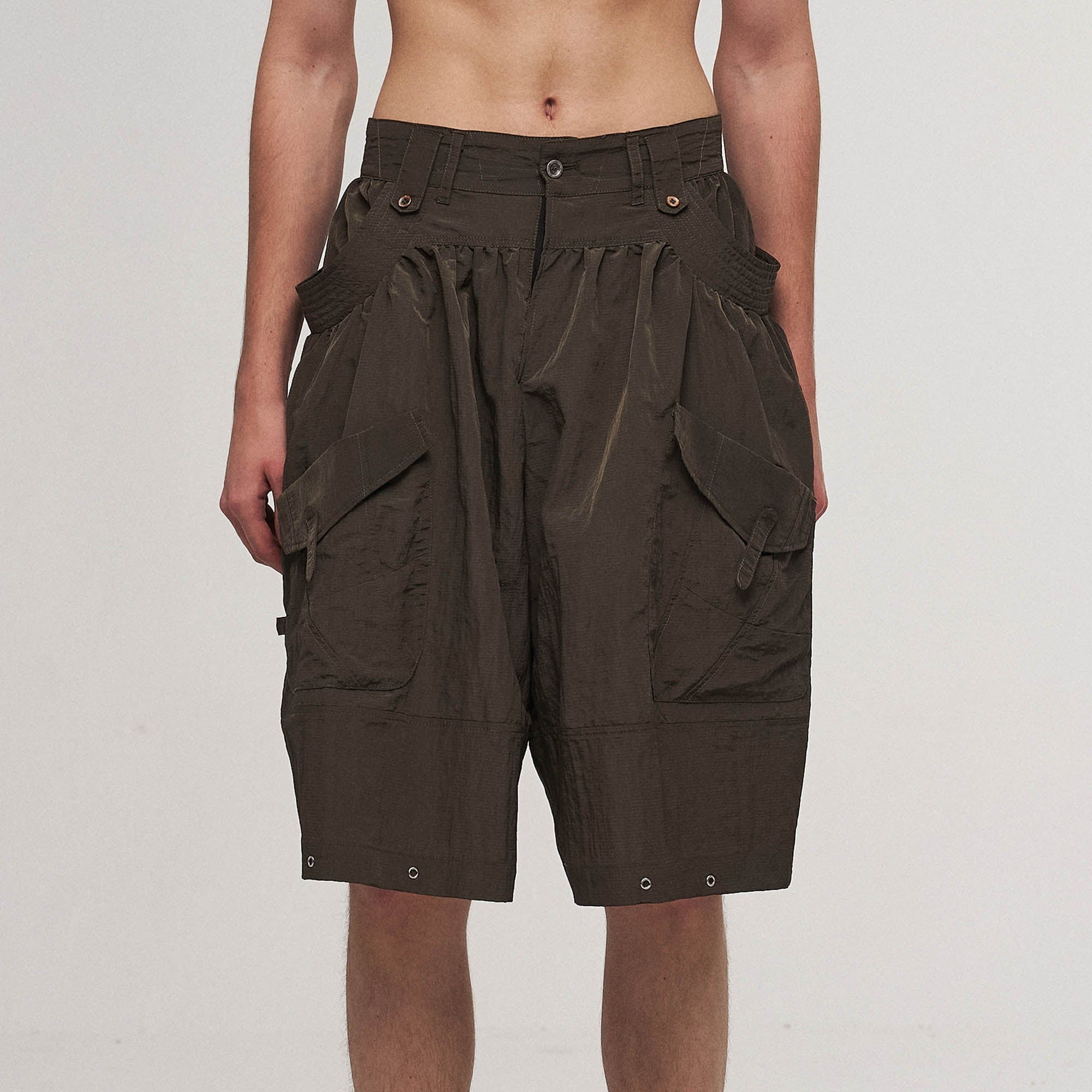 ILNya Nieternite Nifutur Multi-Pocket Crinkled Oversized Shorts, premium urban and streetwear designers apparel on PROJECTISR.com, ILNya Nieternite Nifutur