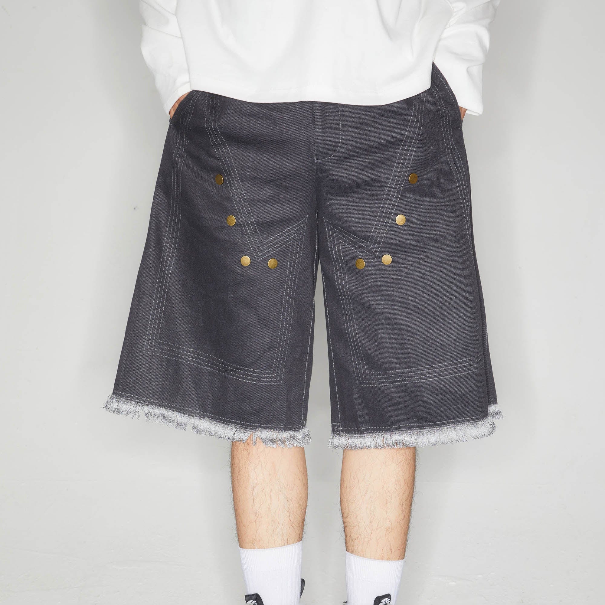 KADAKADA Rivet Raw Edge Shorts, premium urban and streetwear designers apparel on PROJECTISR.com, KADAKADA