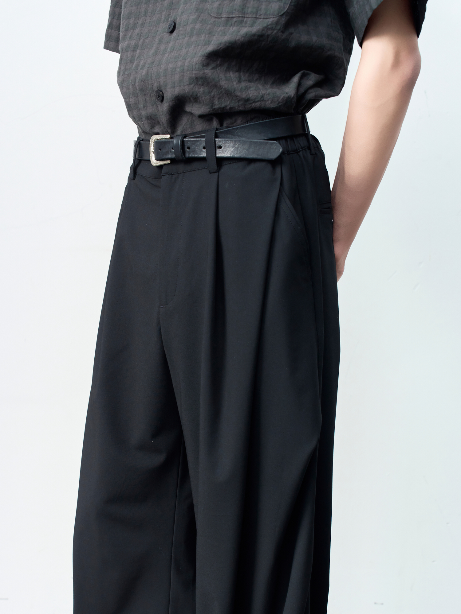 GRAINMUSTARD High-Waist Draped Pleated Trousers