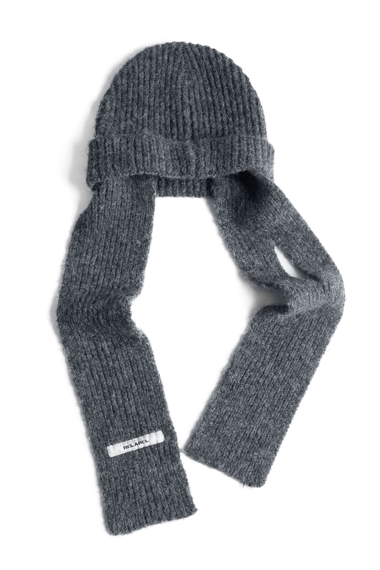 RELABEL Detachable Scarf Beanie Set