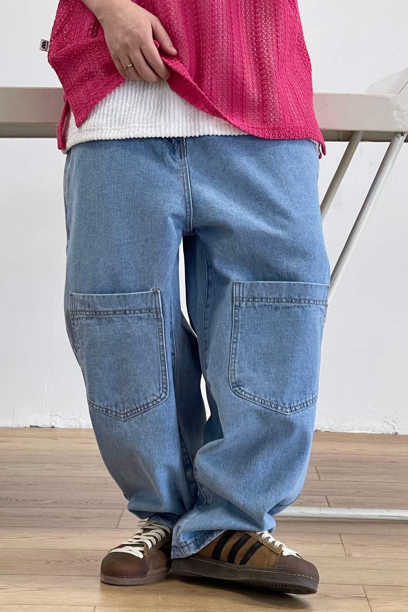 ME DA IGUAL Retro Washed Paneled Jeans, premium urban and streetwear designers apparel on PROJECTISR.com, ME DA IGUAL