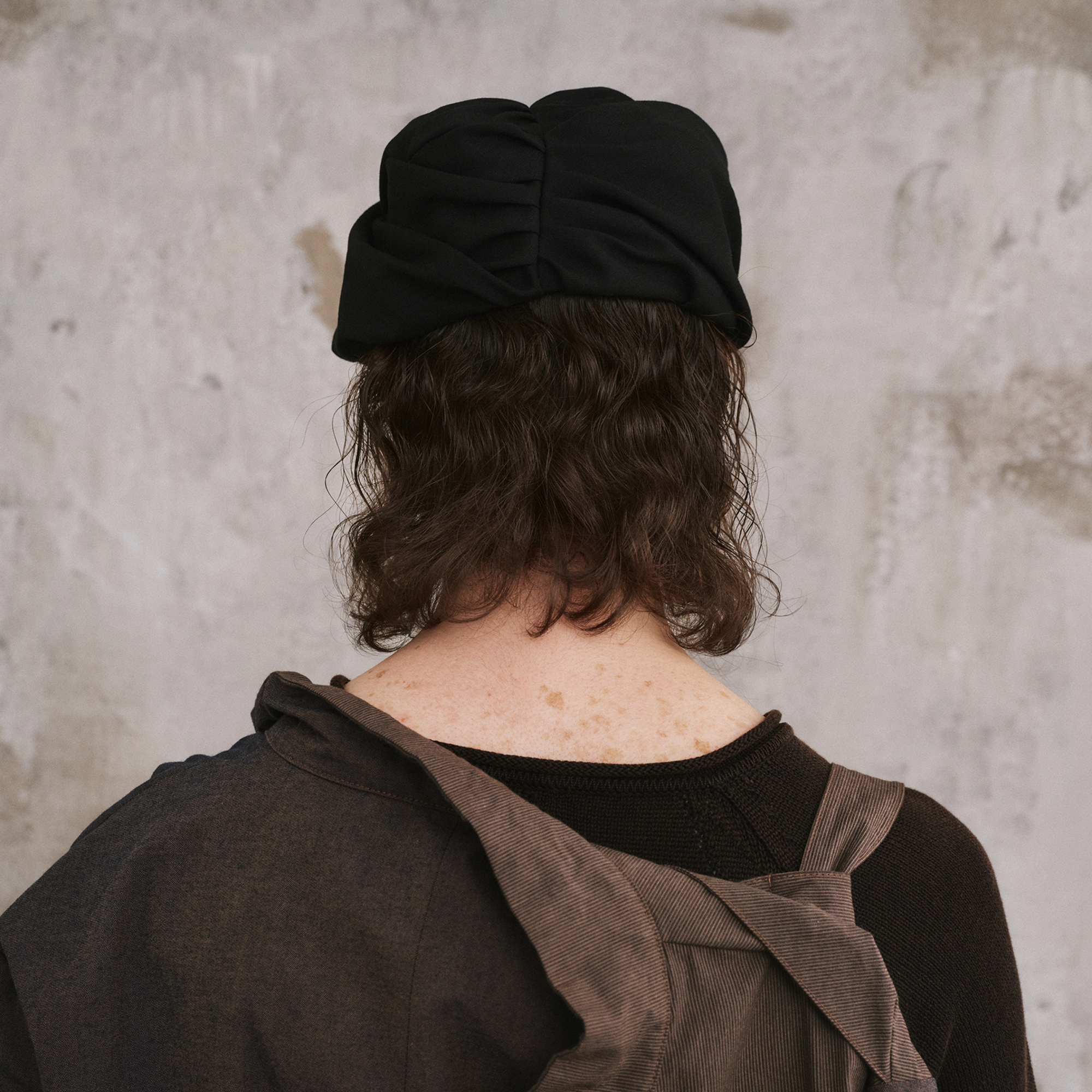 ILNya Nieternite Nifutur Ruched Newsboy Cap