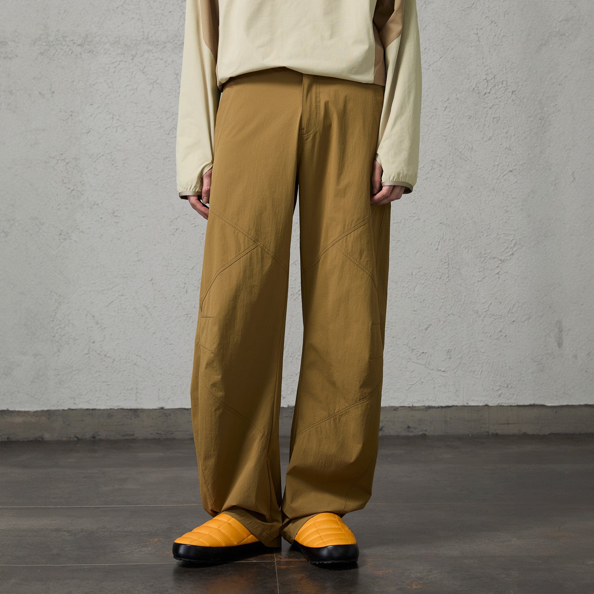 ORGANIC EMOTION Retro Spliced Curved Pants