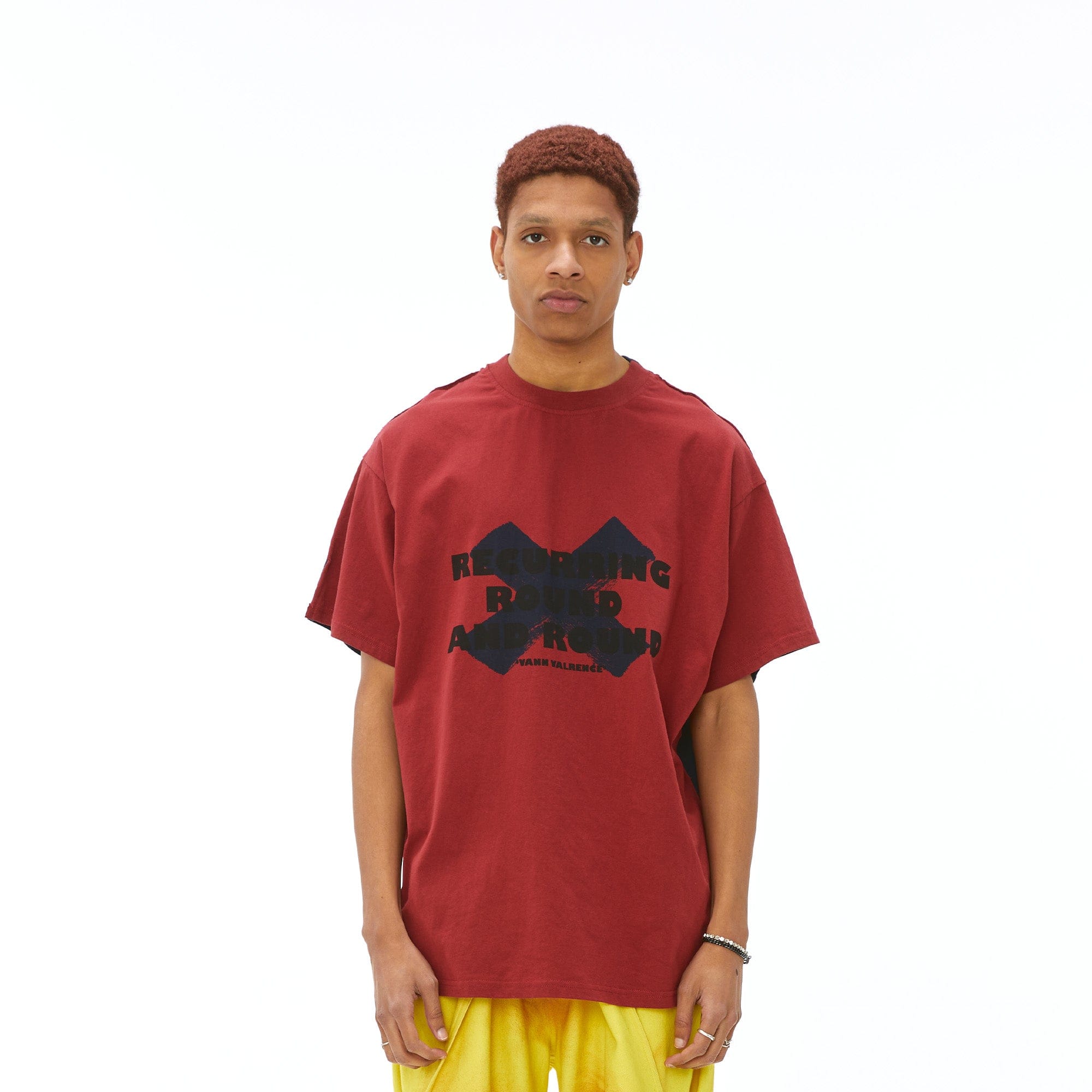 VANN VALRENCE Contrast Split Graphic T-Shirt