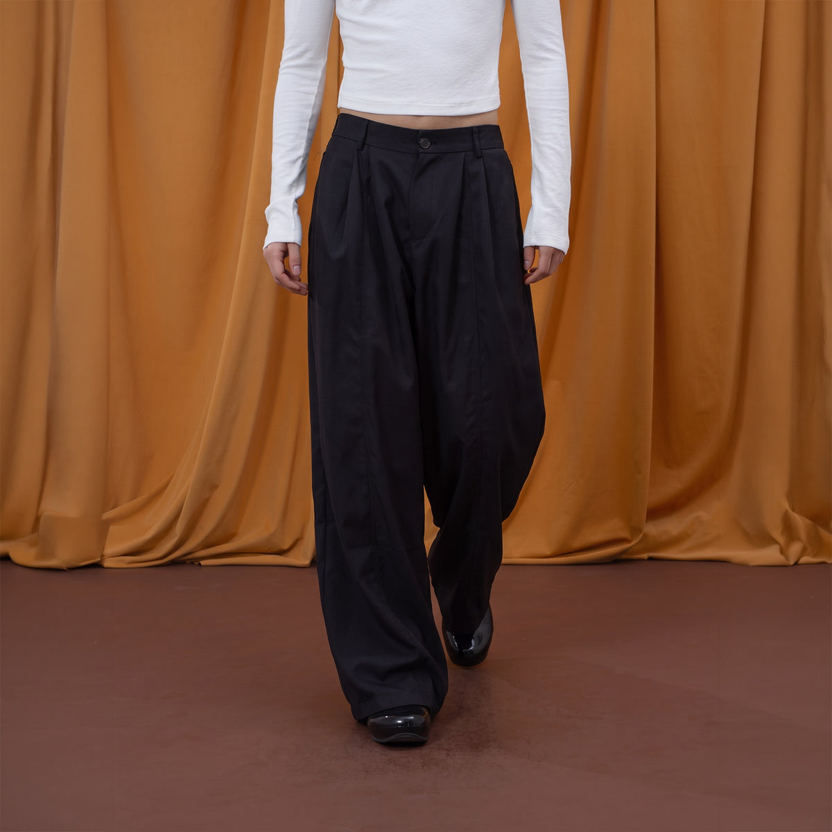 CLP Retro Pleated Oversized Trousers