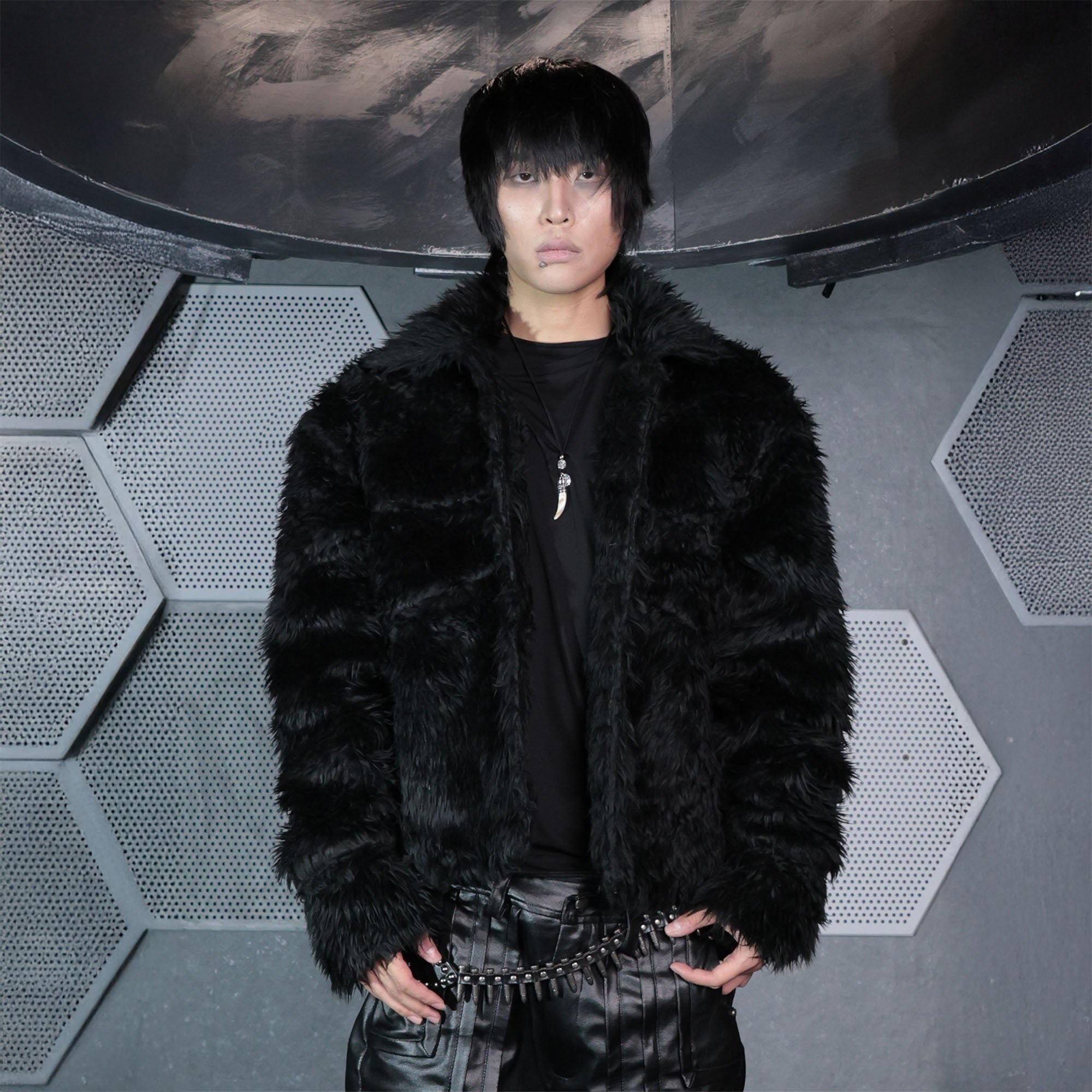 SSIN7 Feral Fuzzy Faux Fur Jacket