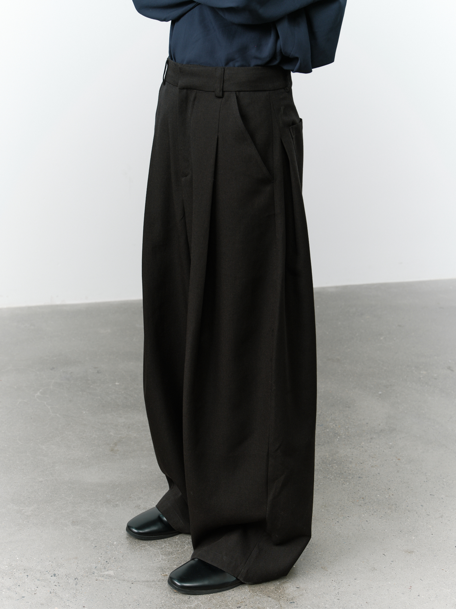 GRAINMUSTARD Minimal Draped Wide-Leg Trousers, premium urban and streetwear designers apparel on PROJECTISR.com, GRAINMUSTARD