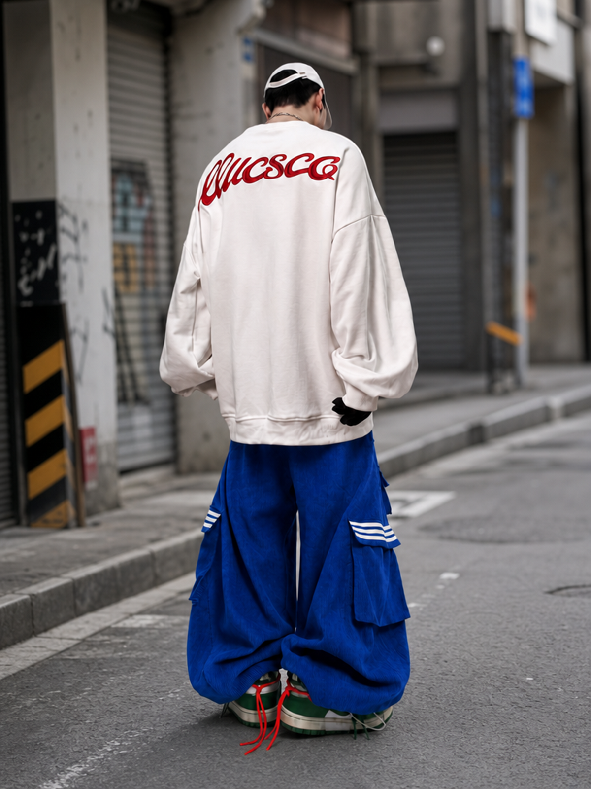 UUCSCC Multi-Pocket Wide-Leg Cargo Pants
