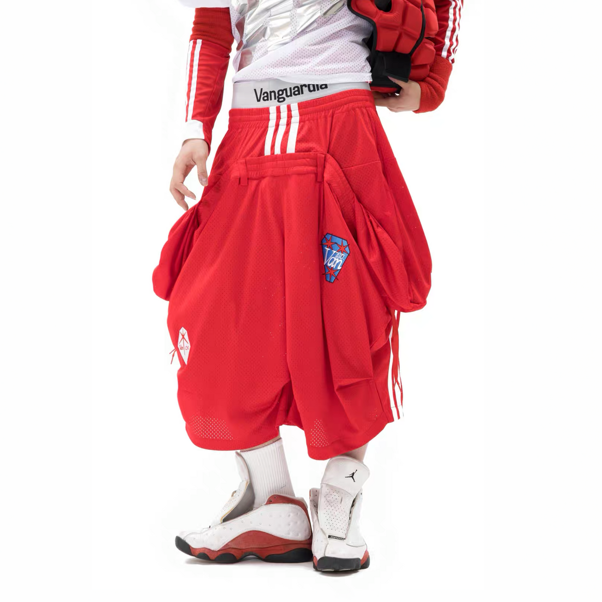 VANGUARDIA Sagging Mesh Layered Sport Shorts