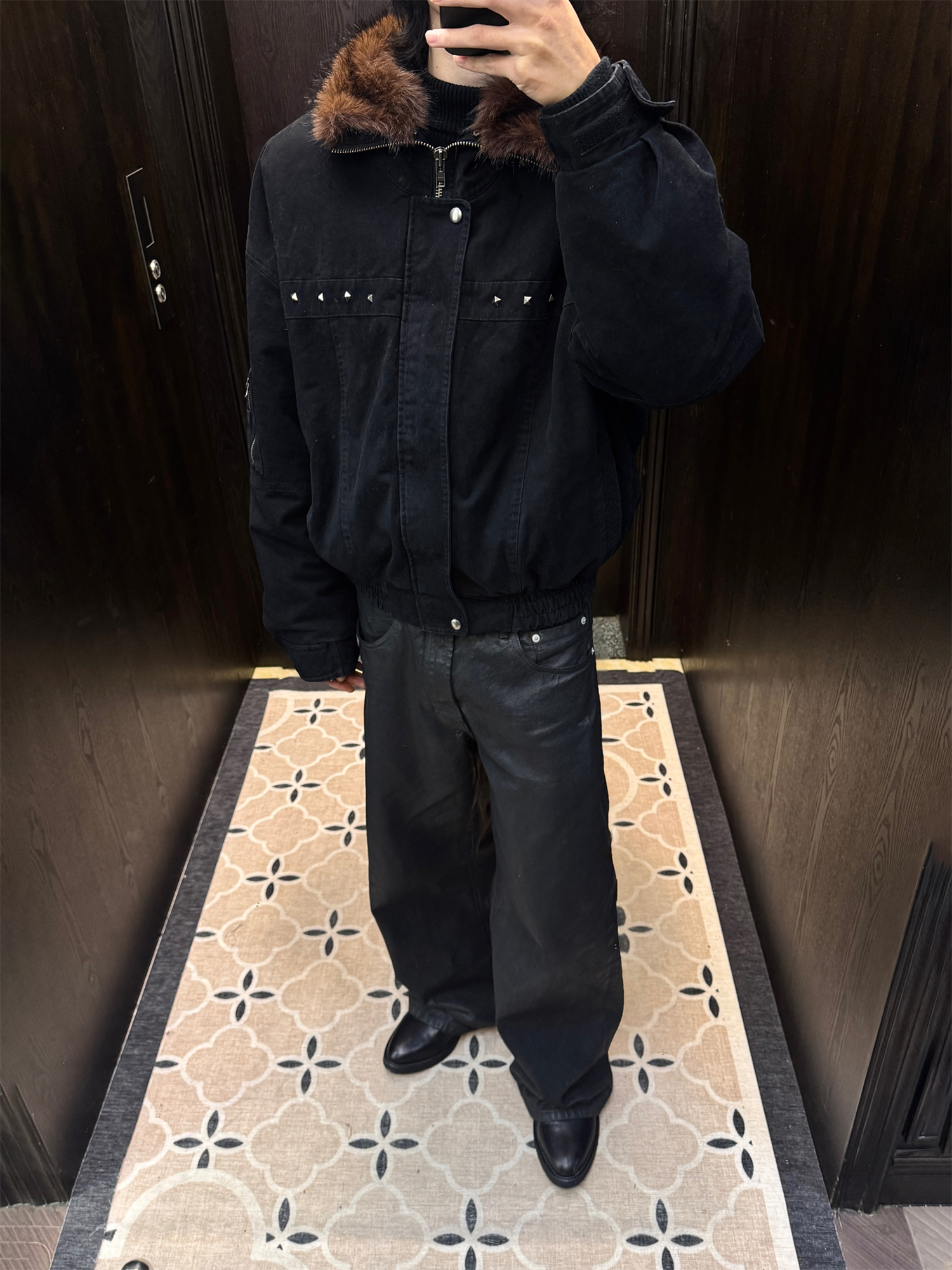 TRECLUB Studded Faux-Fur Collar Bomber Jacket