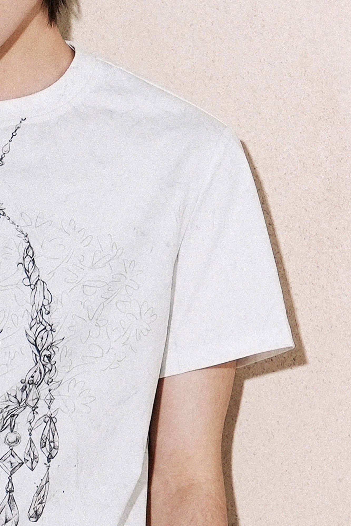 OIPWORD Crystal Necklace Graphic T-Shirt, premium urban and streetwear designers apparel on PROJECTISR.com, OIPWORD