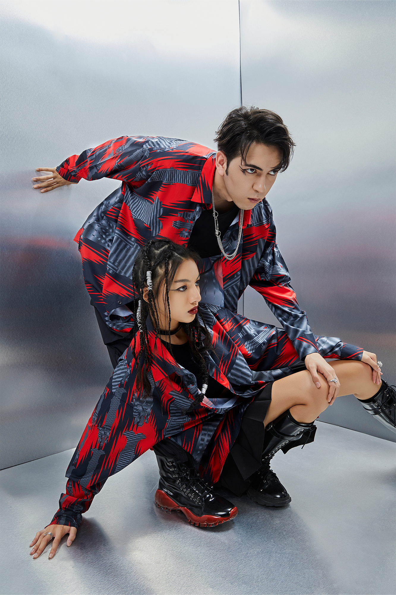 MASH UP ASIA Abstract Stripe Oversized Shirt, premium urban and streetwear designers apparel on PROJECTISR.com, MASH UP ASIA