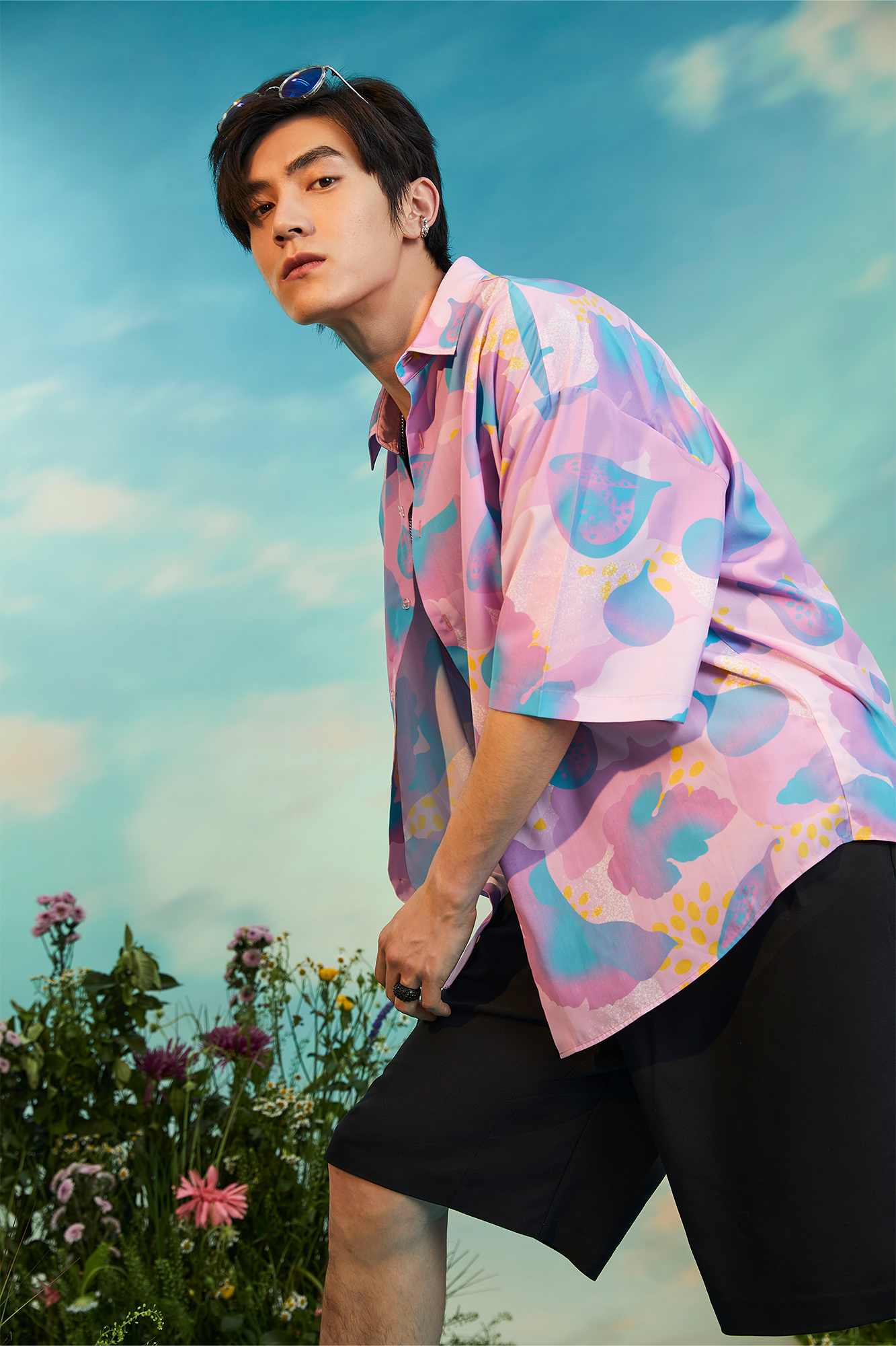 MASH UP ASIA Fig Graphic Half Shirt, premium urban and streetwear designers apparel on PROJECTISR.com, MASH UP ASIA