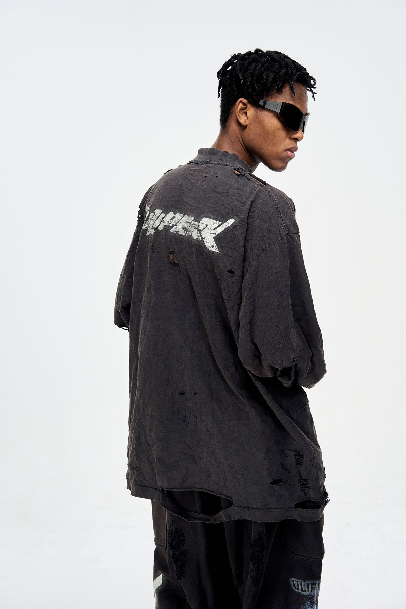 ULIPERY Distressed Glow Crinkled Long Sleeve Tee