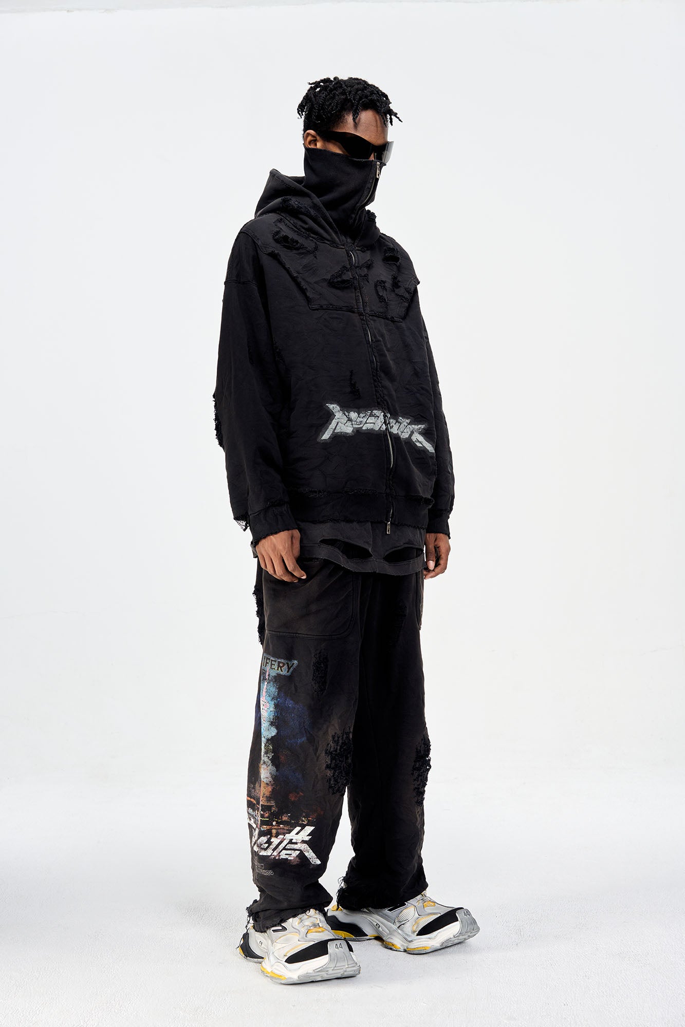 ULIPERY Distressed Glow Face-Cover Hooded Jacket