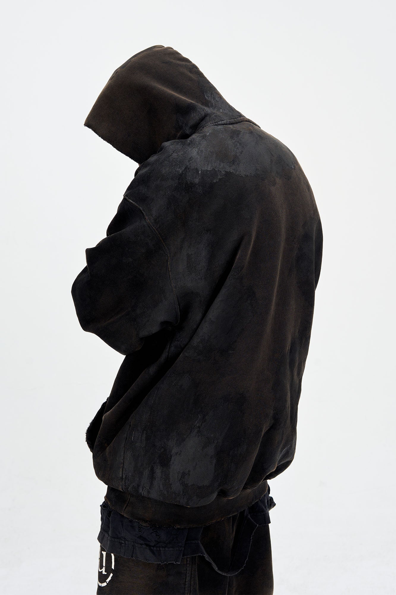ULIPERY LOGO Mud-Wash Frayed Hoodie