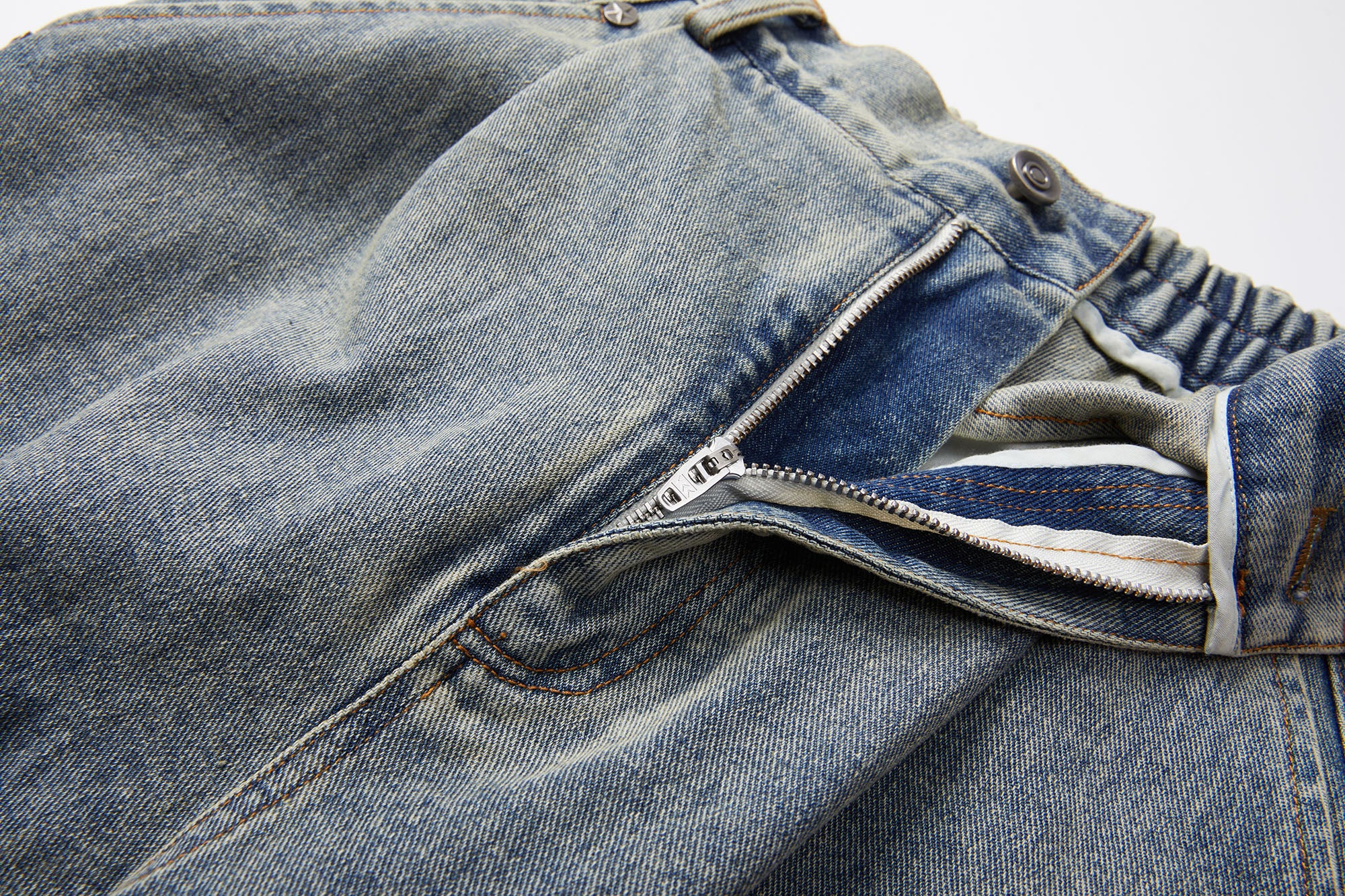 ERROR CODE ROBOT Washed Curved Pleated- Knee Jeans, premium urban and streetwear designers apparel on PROJECTISR.com, ERROR CODE ROBOT